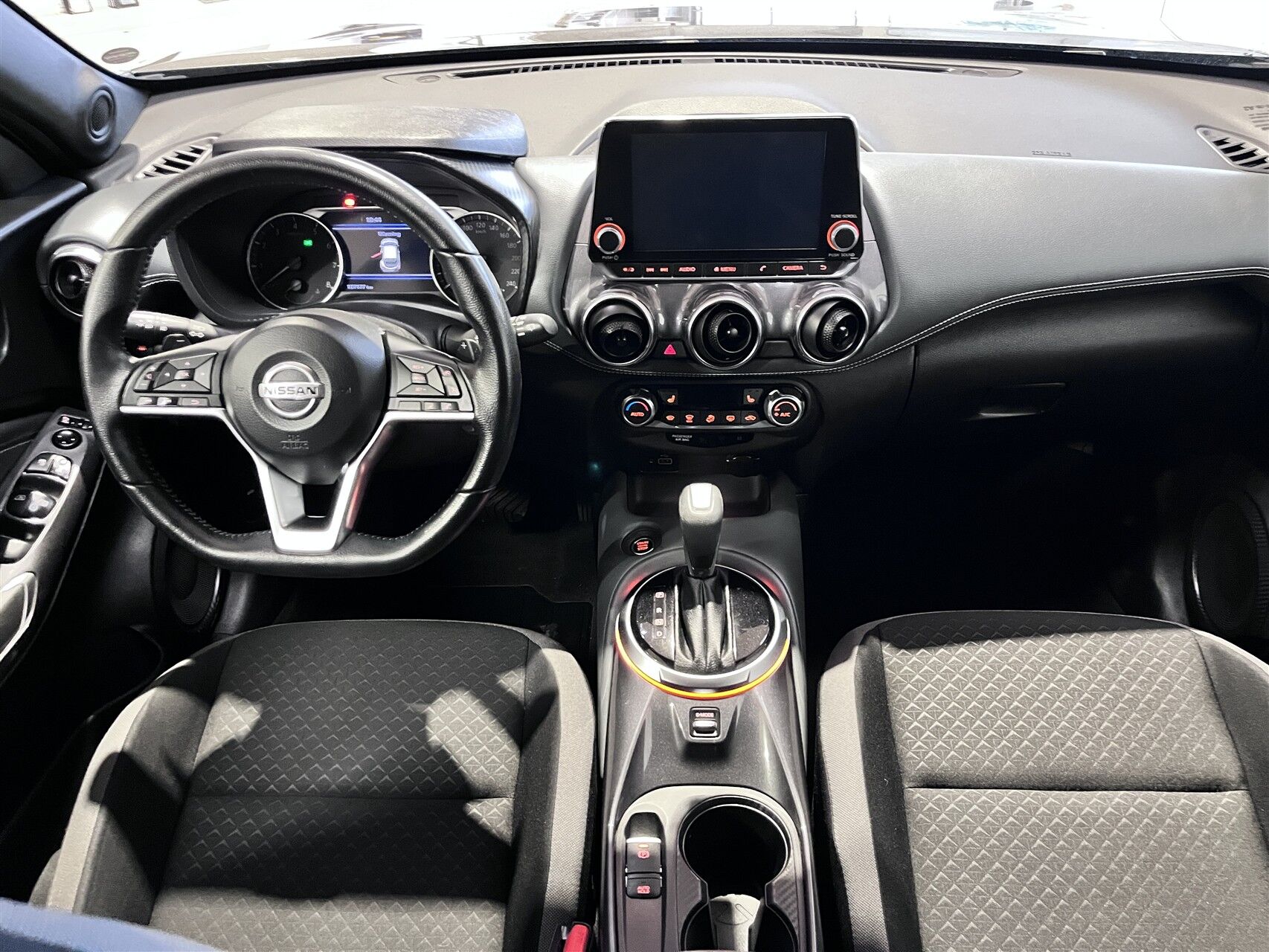 Billede af Nissan Juke 1,0 Dig-T N-Connecta DCT 117HK 5d 7g Aut.