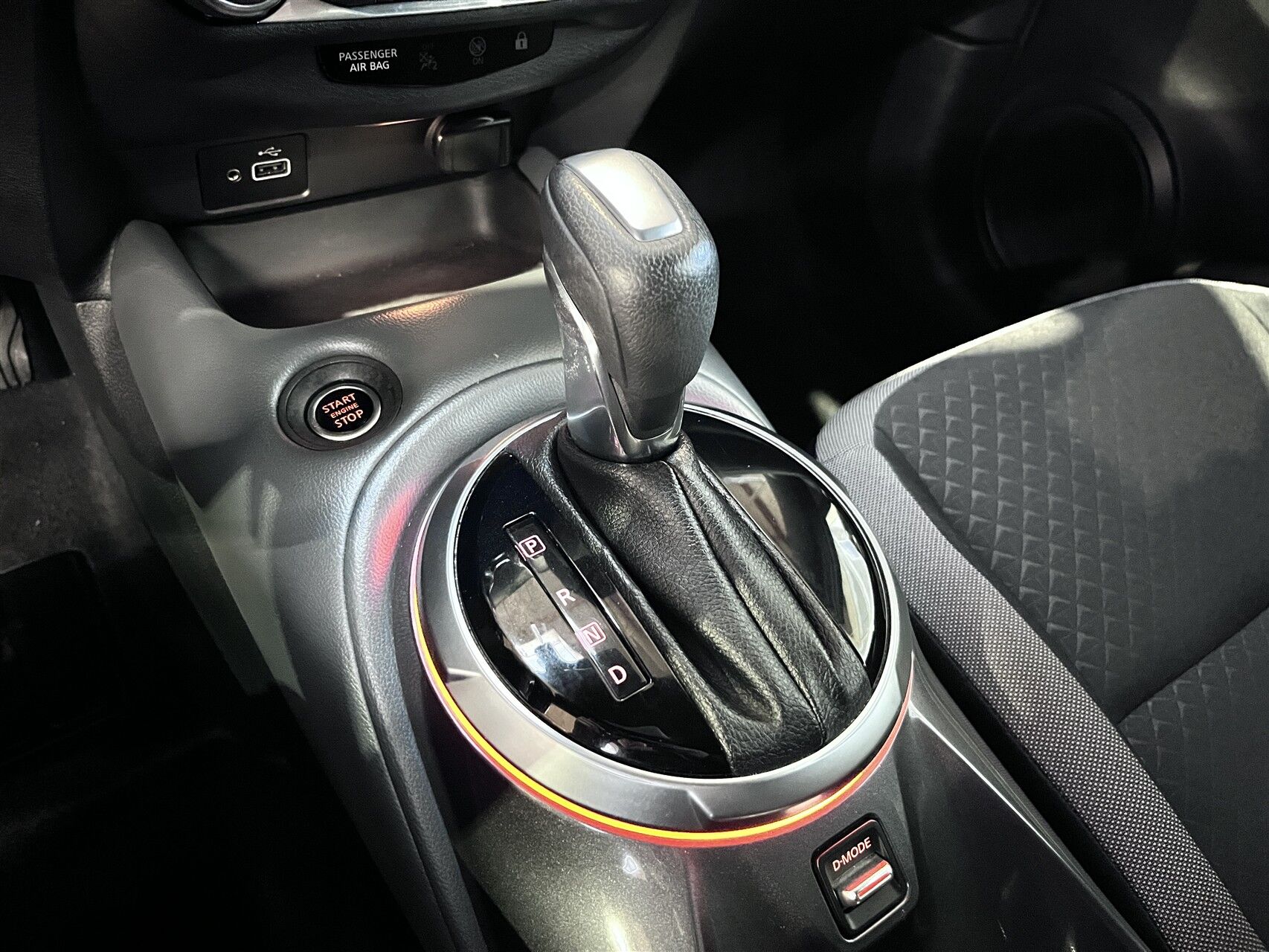 Billede af Nissan Juke 1,0 Dig-T N-Connecta DCT 117HK 5d 7g Aut.