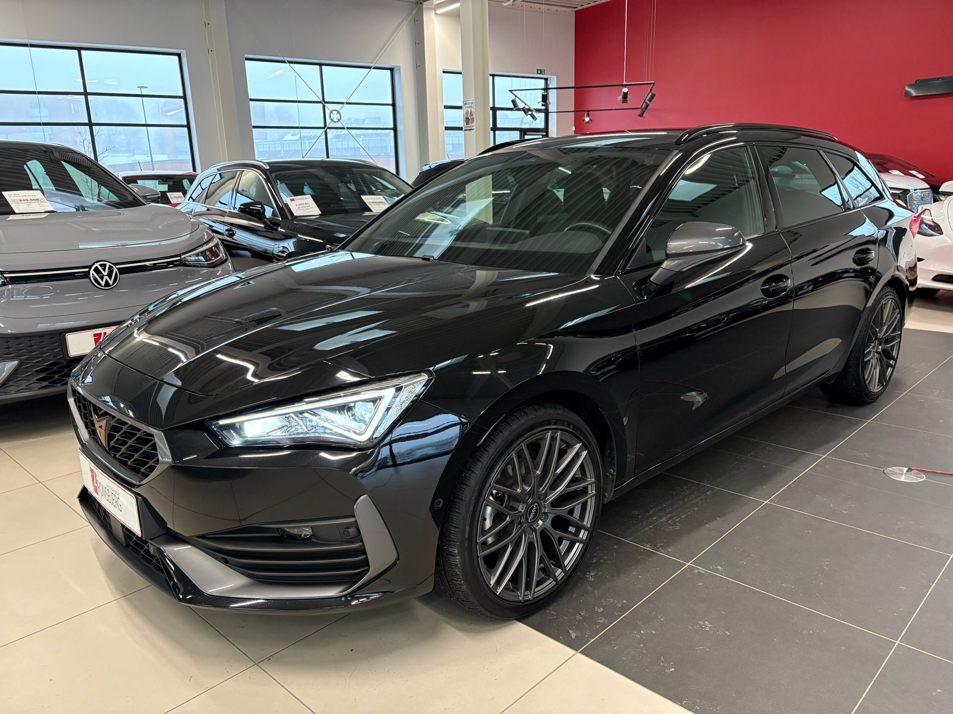 Billede af Cupra Leon Sportstourer 1,5 eTSI  Mild hybrid High DSG 150HK Stc 7g Aut.