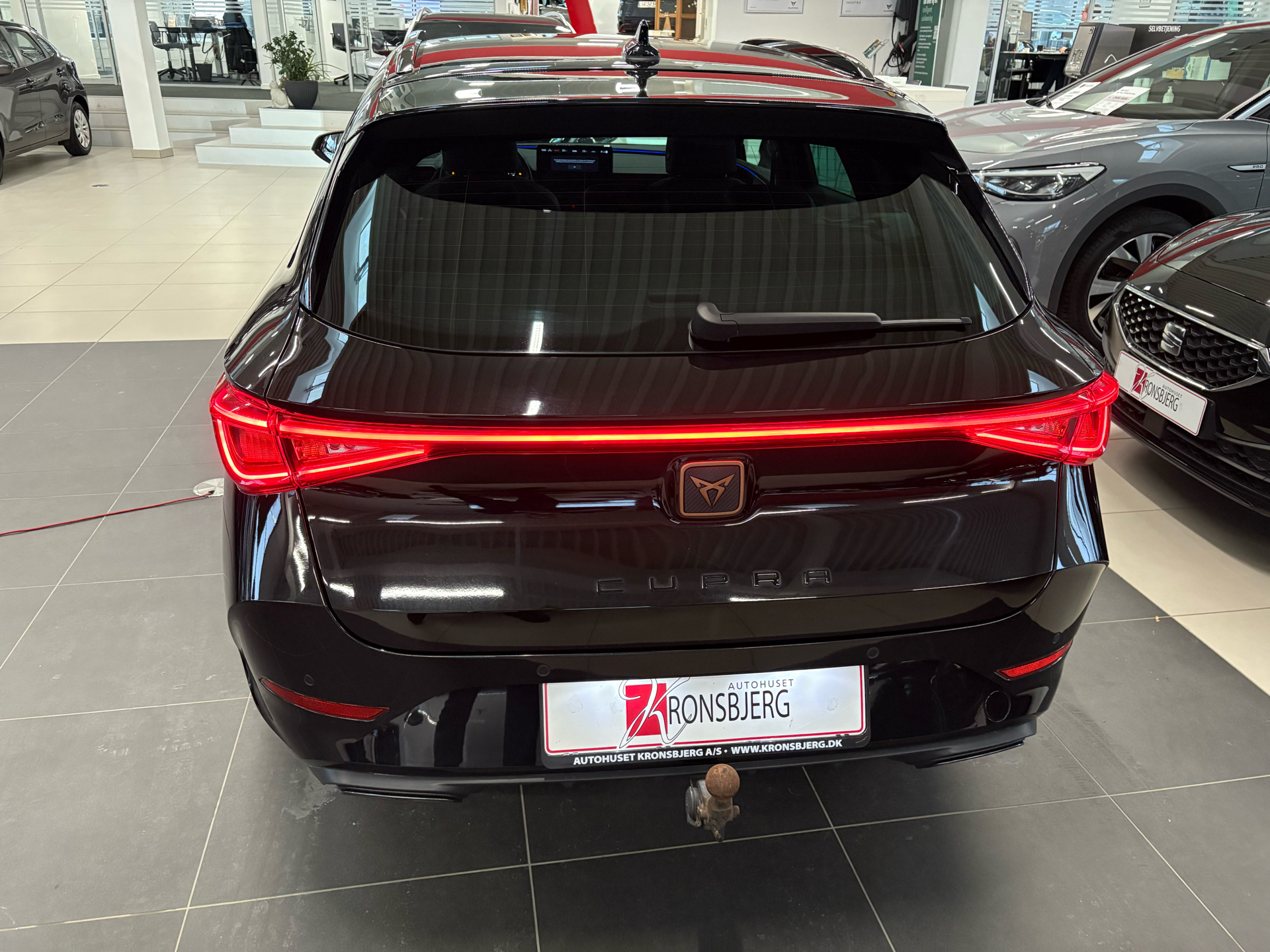 Billede af Cupra Leon Sportstourer 1,5 eTSI  Mild hybrid High DSG 150HK Stc 7g Aut.