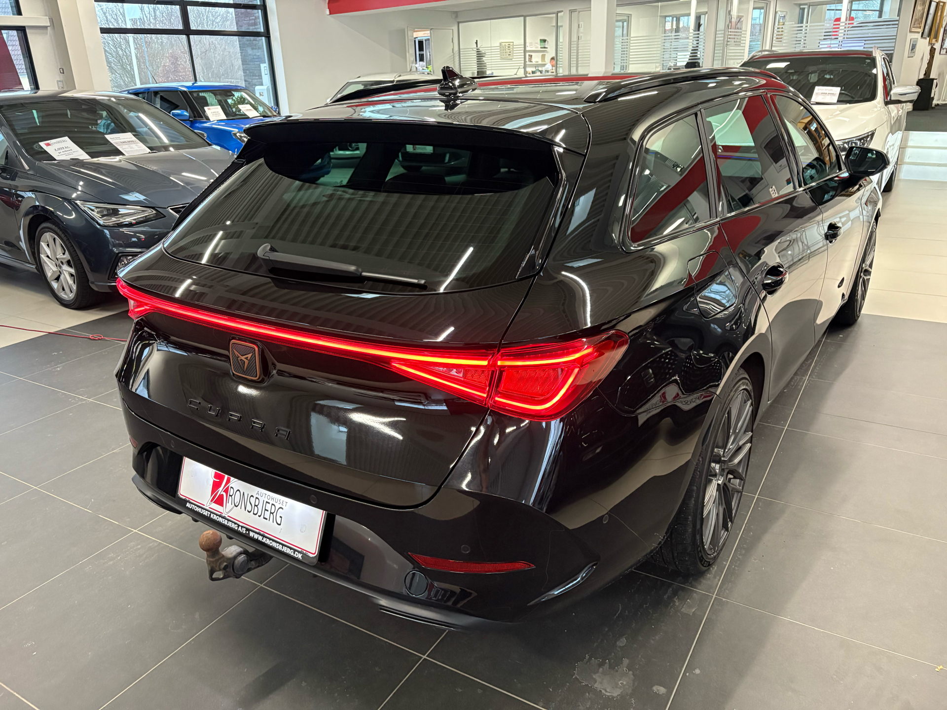 Billede af Cupra Leon Sportstourer 1,5 eTSI  Mild hybrid High DSG 150HK Stc 7g Aut.