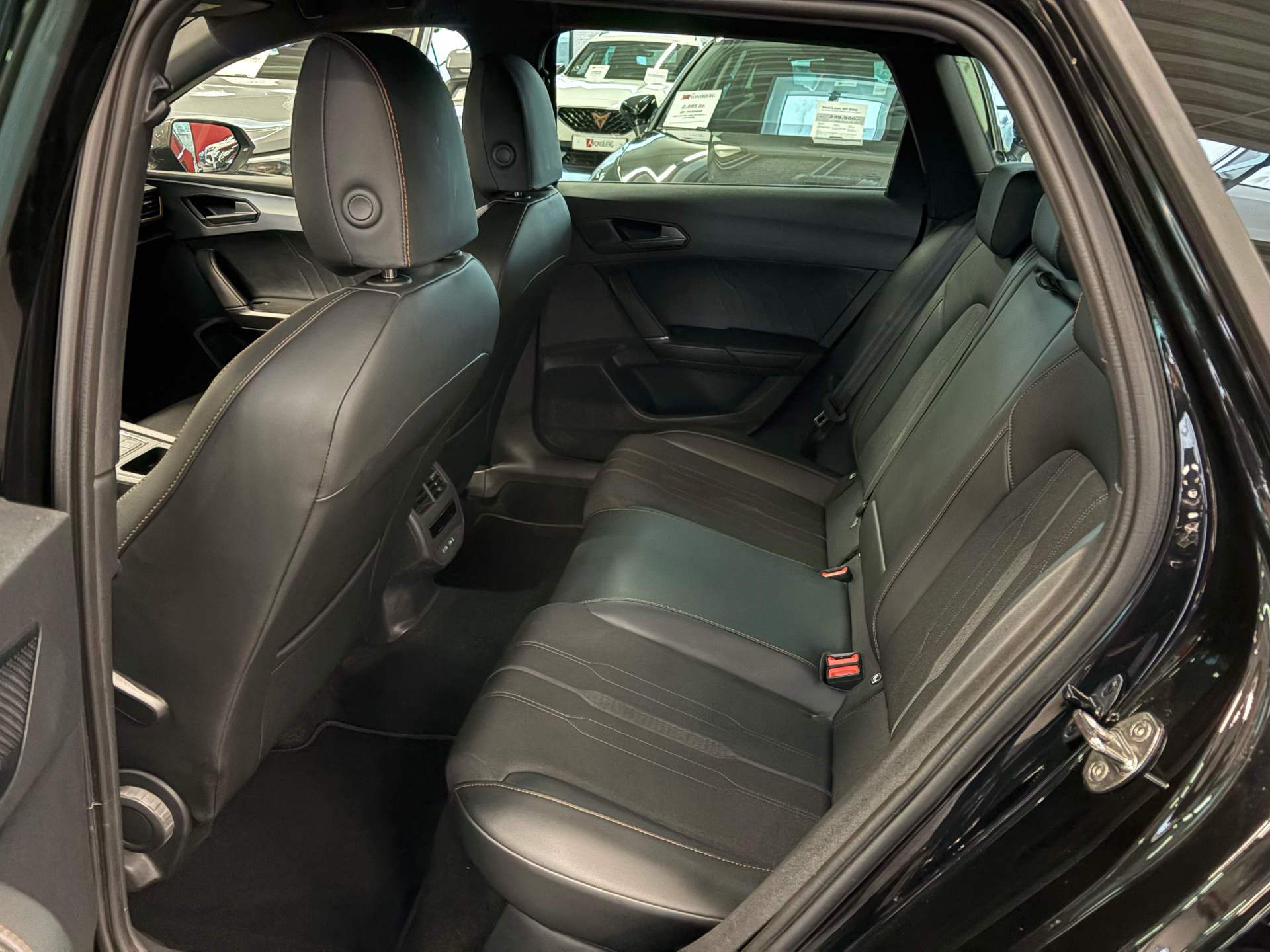 Billede af Cupra Leon Sportstourer 1,5 eTSI  Mild hybrid High DSG 150HK Stc 7g Aut.