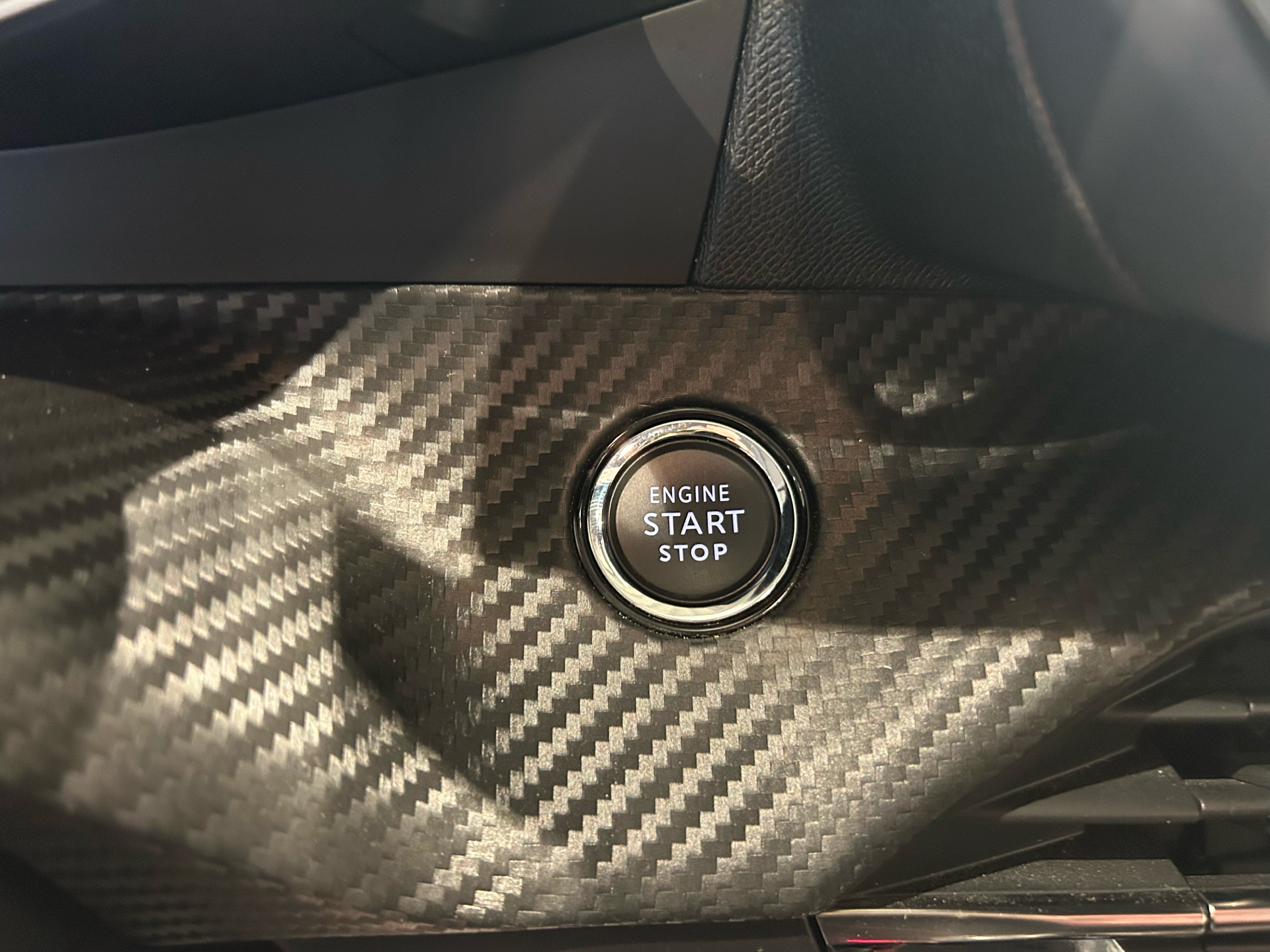 Billede af Peugeot 208 1,2 PureTech Supreme Sport 100HK 5d 6g