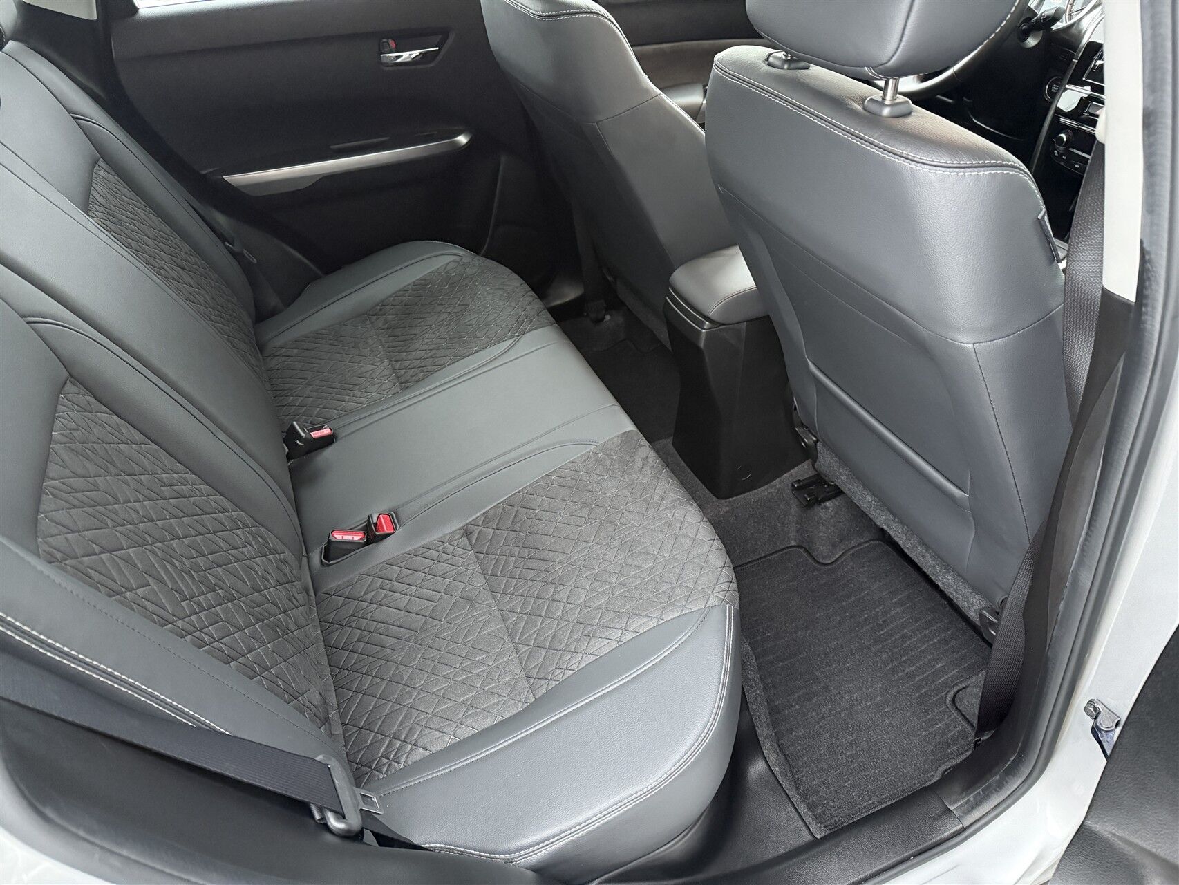 Billede af Suzuki Vitara 1,4 Boosterjet  Mild hybrid Adventure 129HK 5d 6g