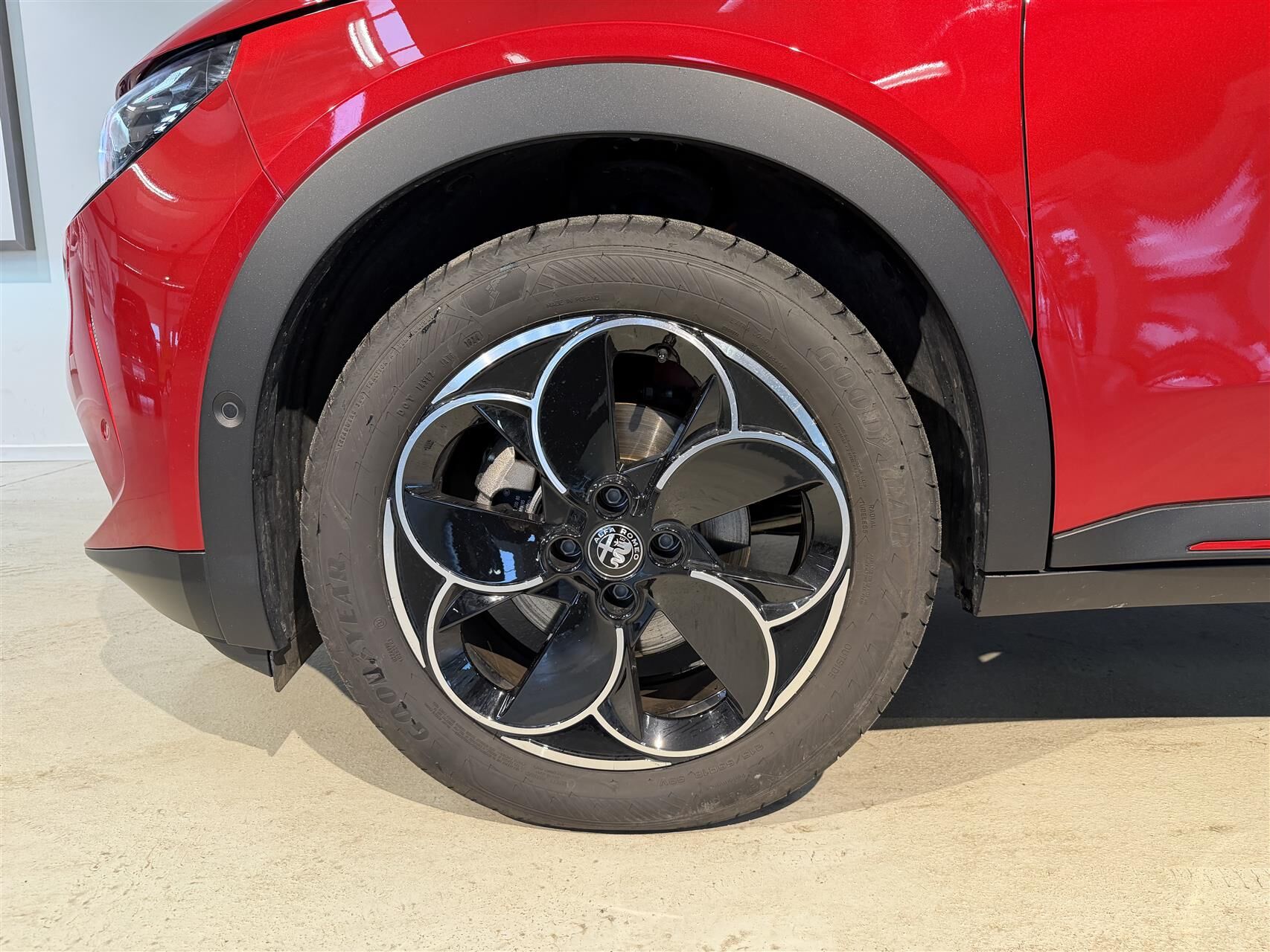 Billede af Alfa Romeo Junior EL Speciale 156HK 5d Aut.