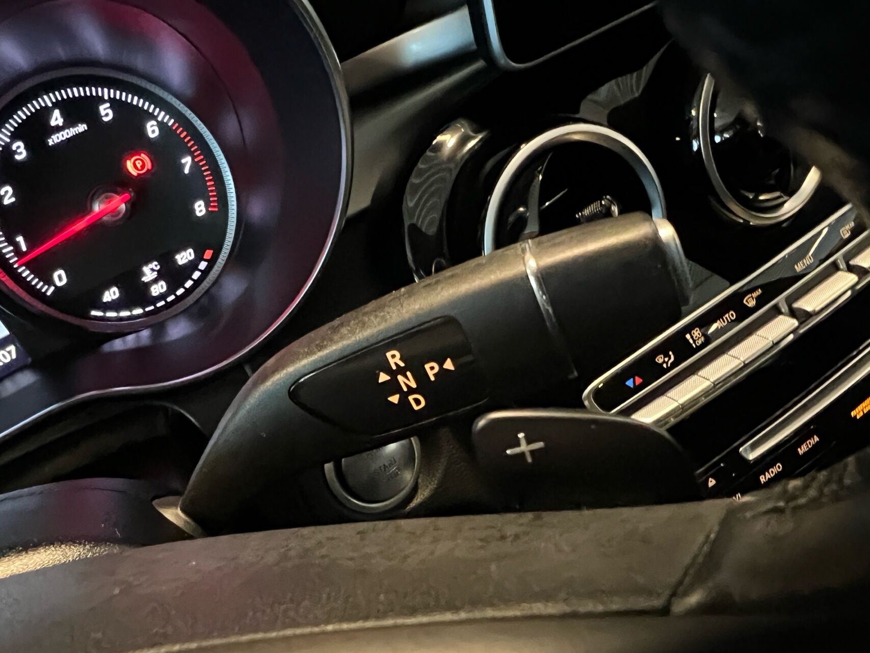 Billede af Mercedes-Benz C200 T 1,5 Mild hybrid Progressive 9G-Tronic 184HK Stc Aut.