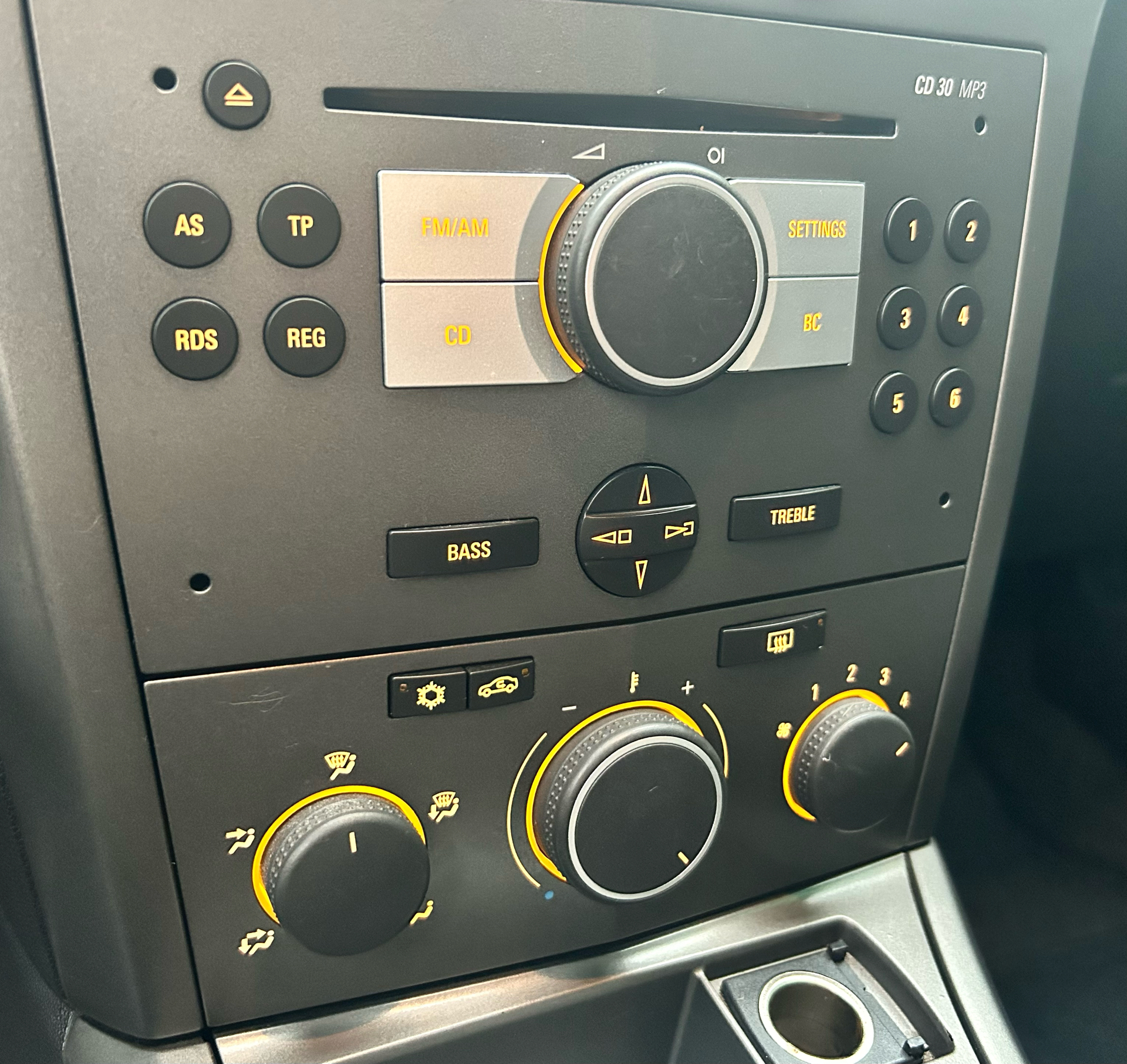 Billede af Opel Astra Wagon 1,6 Twinport Essentia 105HK Stc