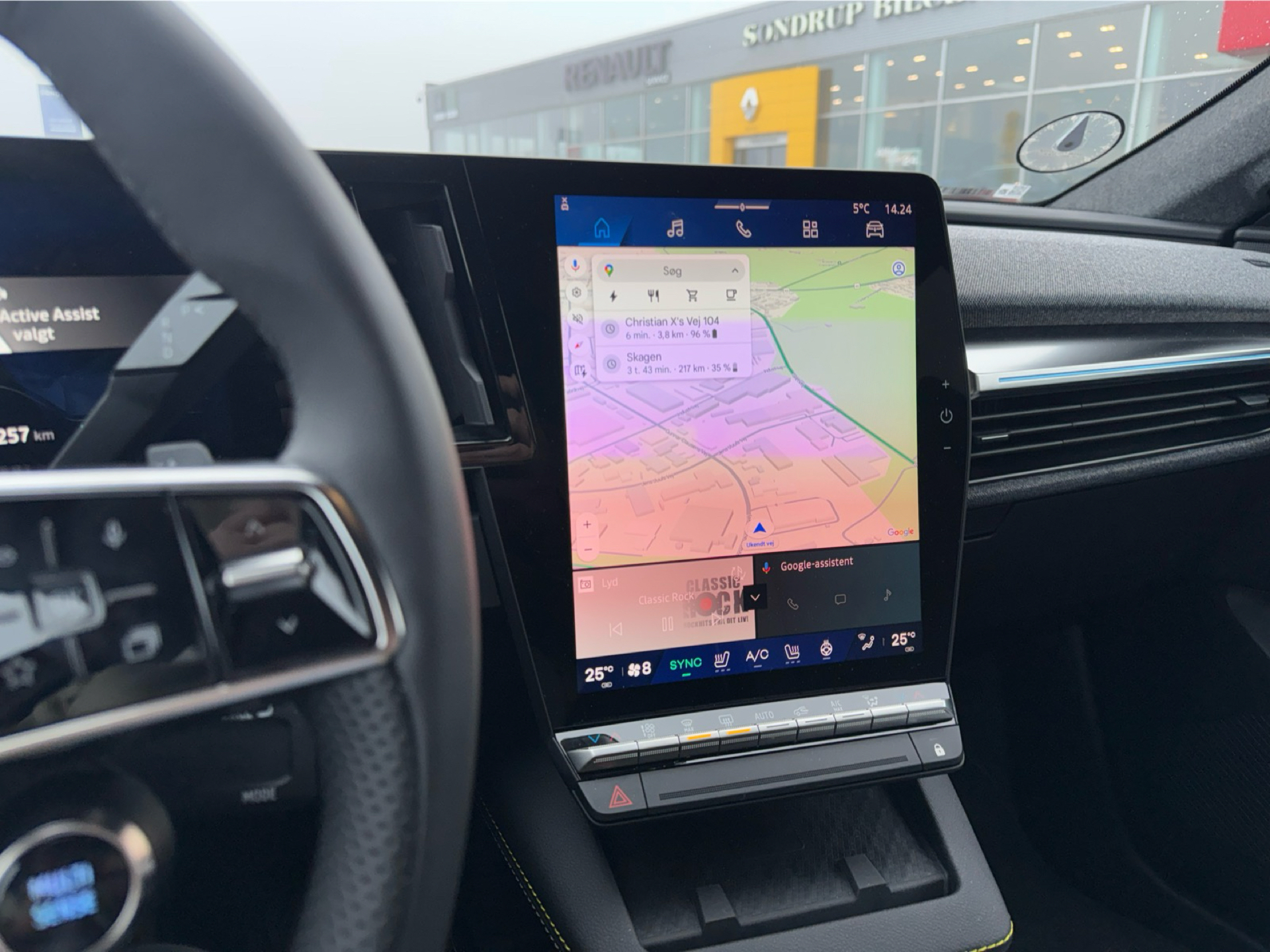 Billede af Renault Scénic E-TECH Techno 170HK Aut.