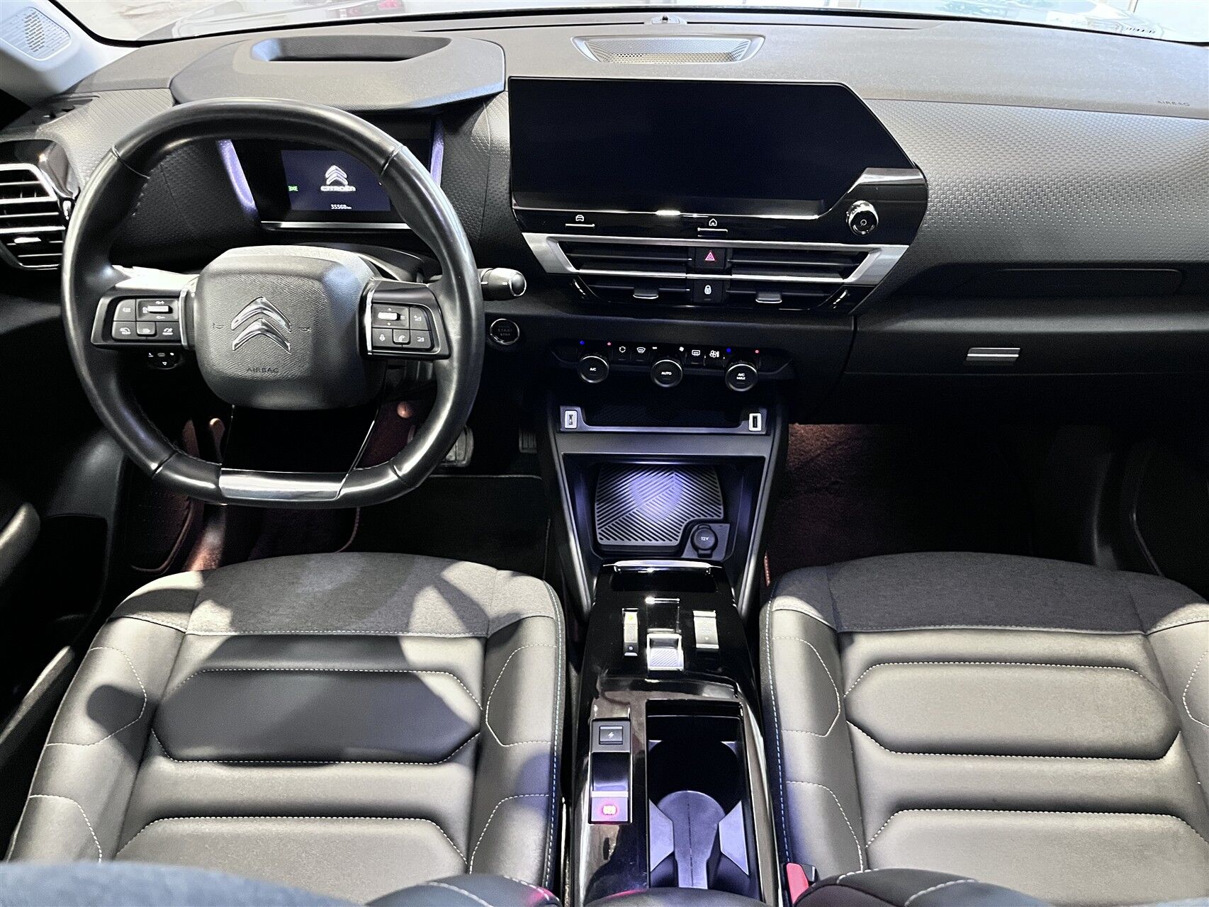 Billede af Citroën e-C4 EL Shine 136HK 5d Aut.