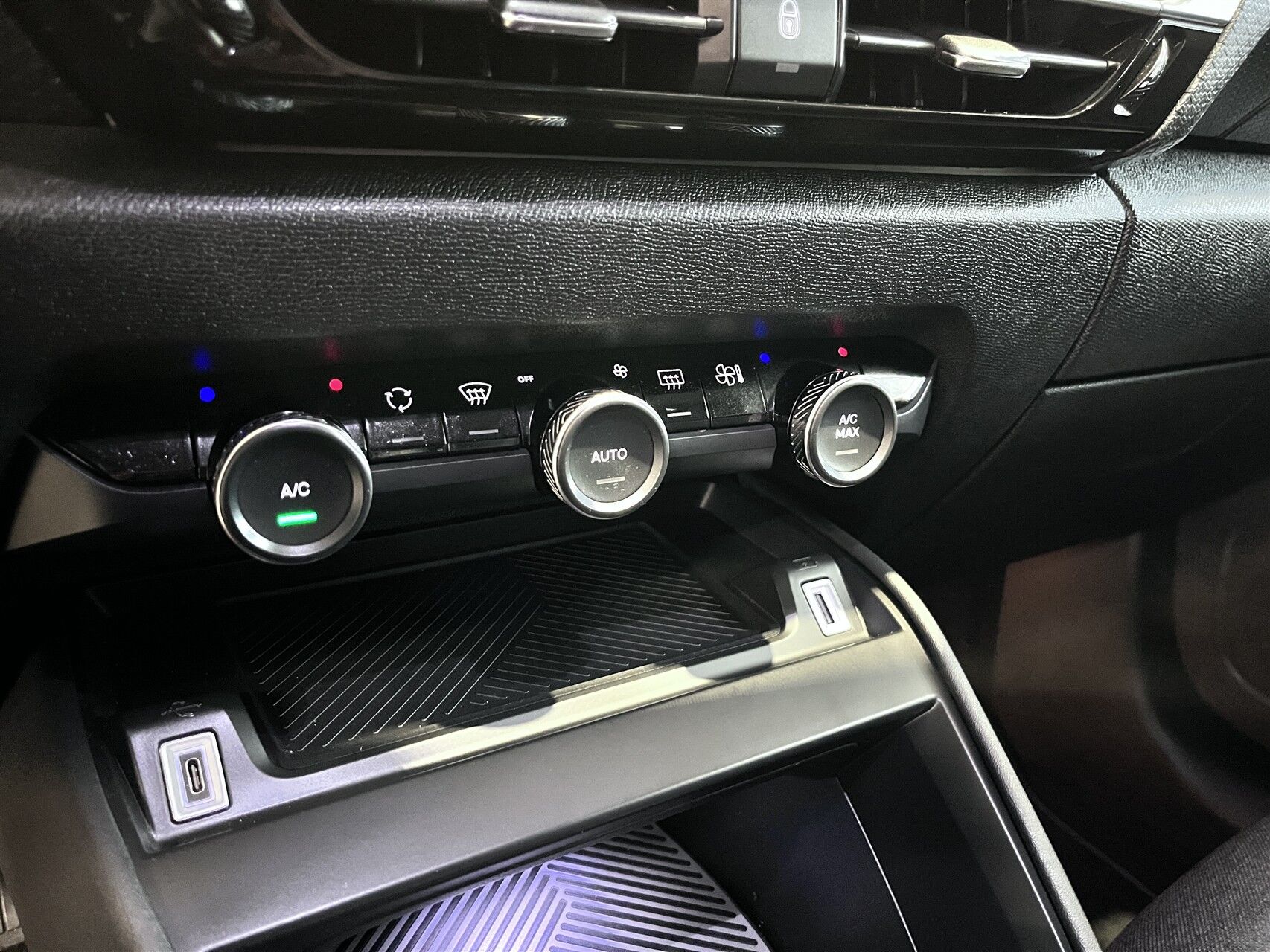 Billede af Citroën e-C4 EL Shine 136HK 5d Aut.