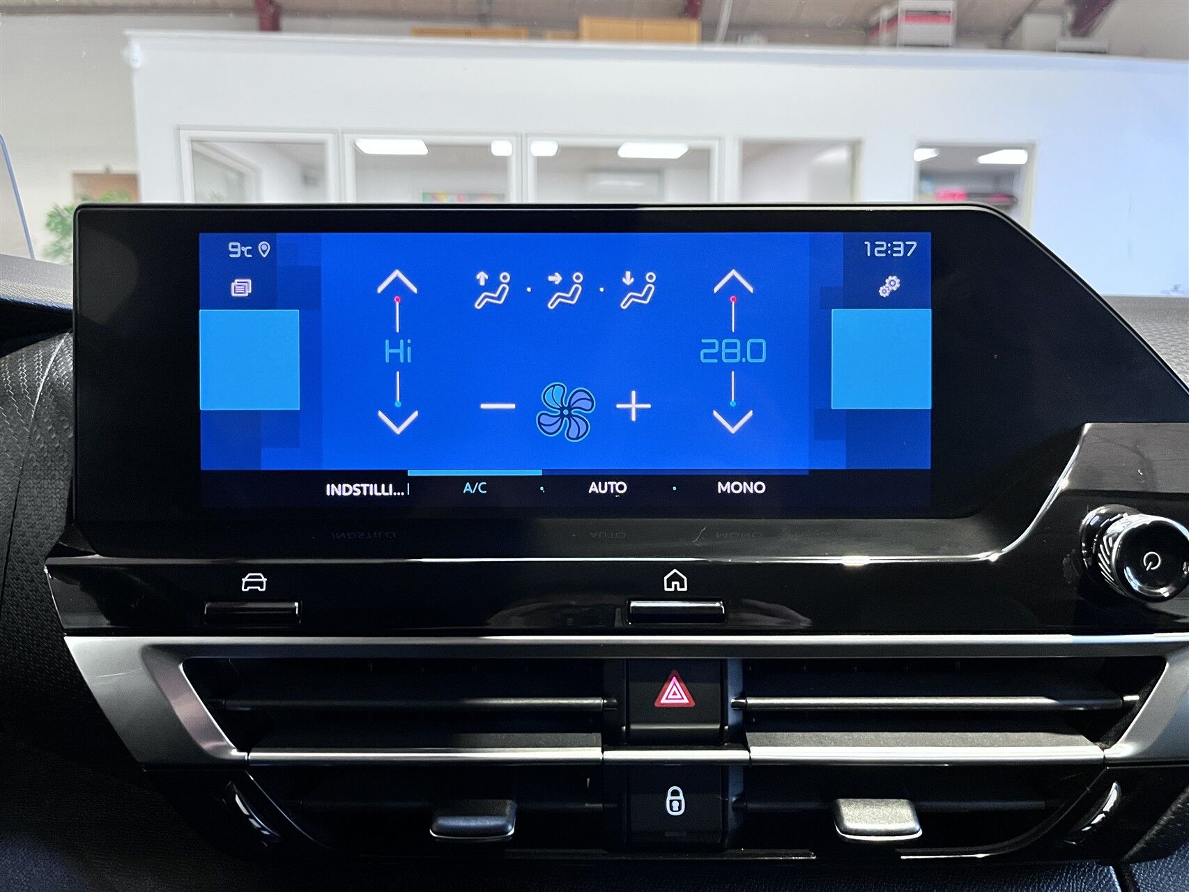 Billede af Citroën e-C4 EL Shine 136HK 5d Aut.