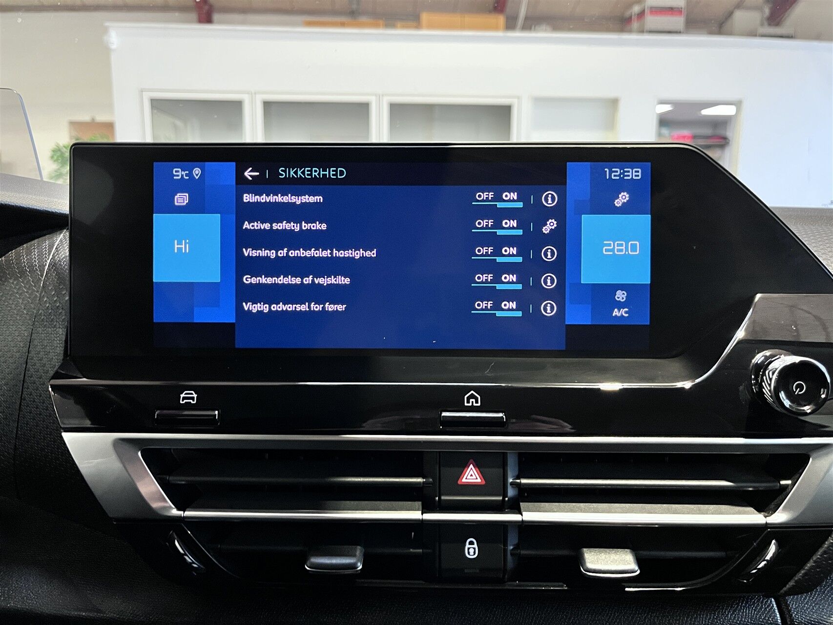 Billede af Citroën e-C4 EL Shine 136HK 5d Aut.