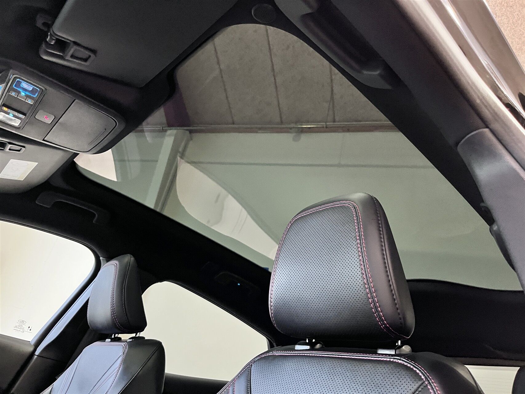 Billede af Ford Mustang Mach-E EL UR AWD 351HK 5d Aut.