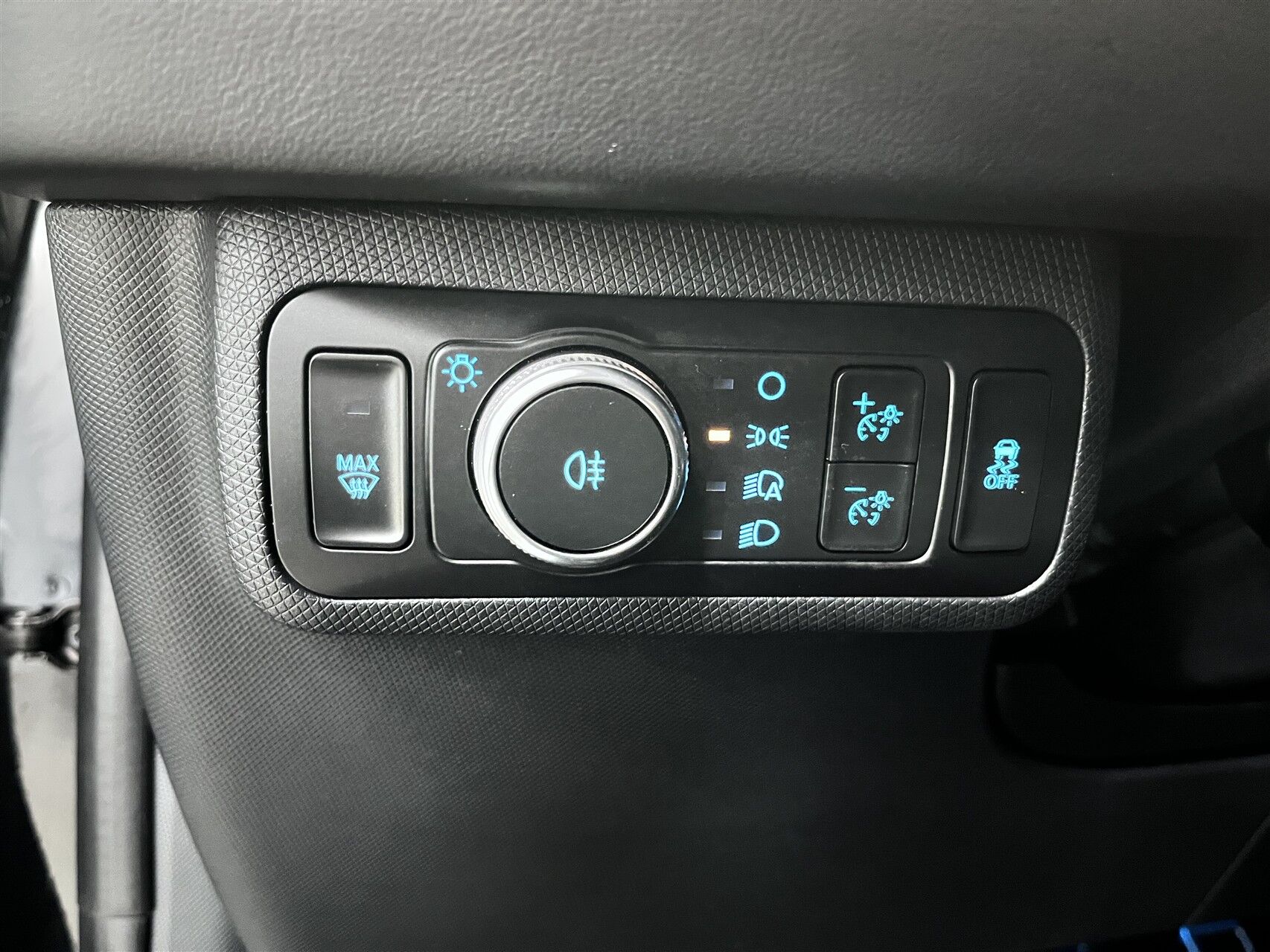 Billede af Ford Mustang Mach-E EL UR AWD 351HK 5d Aut.