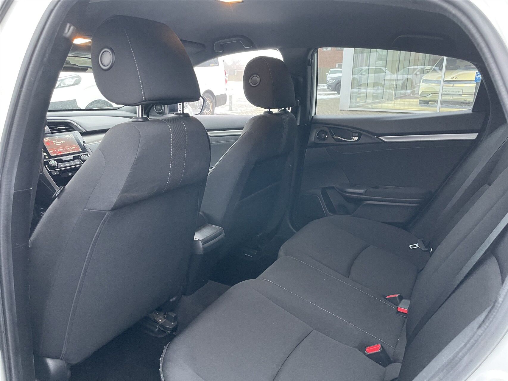 Billede af Honda Civic 1,0 VTEC Turbo Elegance Navi CVT 129HK 5d 6g Aut.