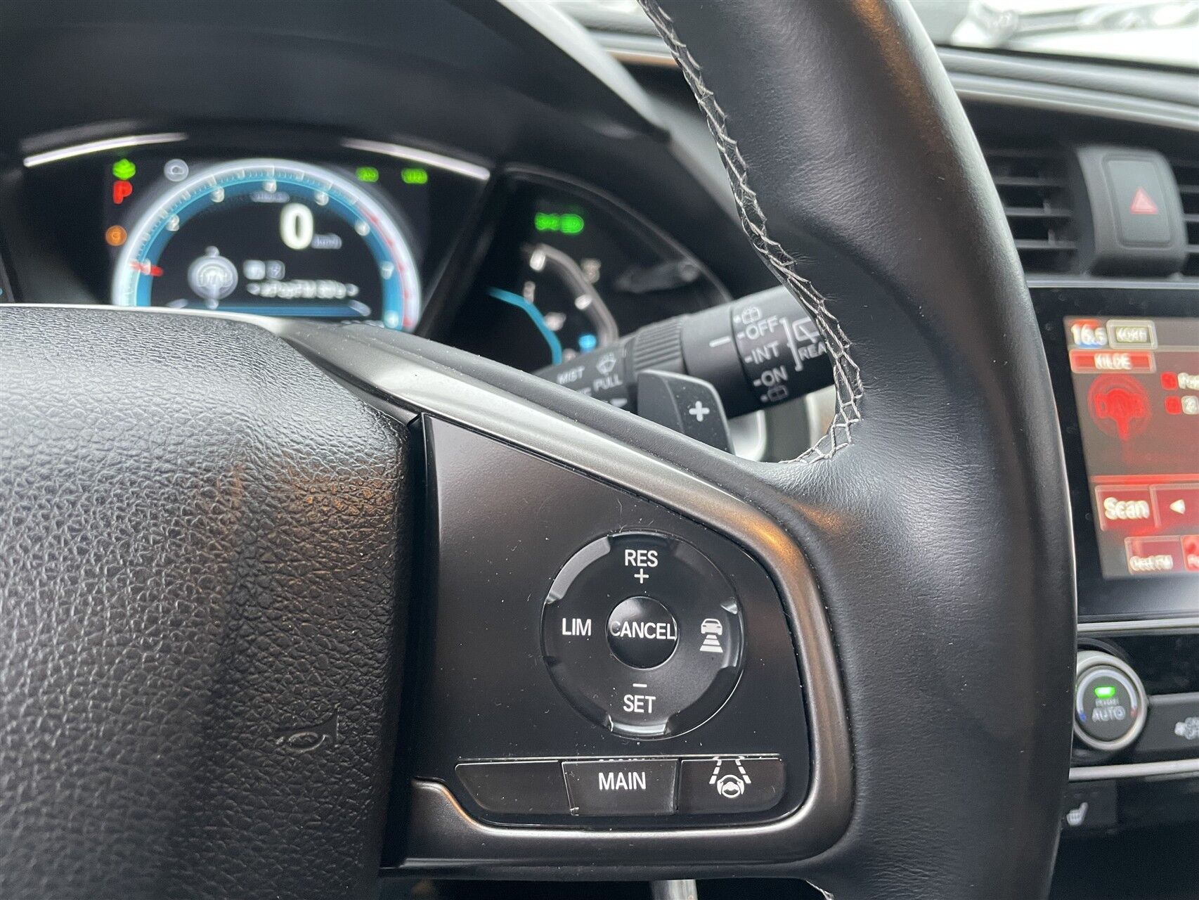 Billede af Honda Civic 1,0 VTEC Turbo Elegance Navi CVT 129HK 5d 6g Aut.