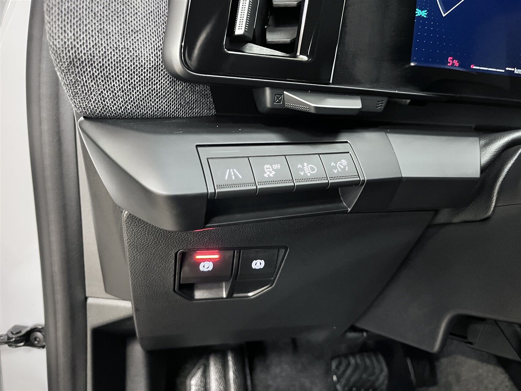 Billede af Renault Mégane E-TECH Equilibre 130HK 5d Aut.