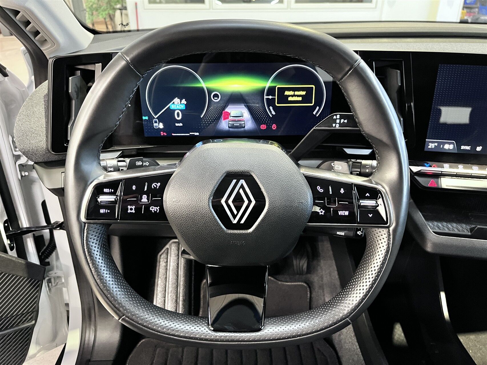 Billede af Renault Mégane E-TECH Equilibre 130HK 5d Aut.