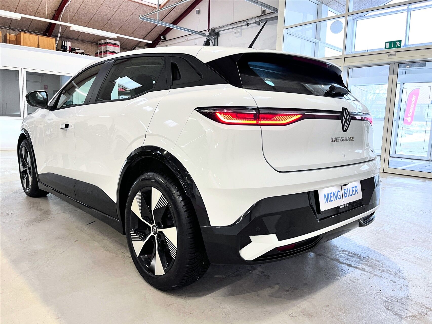 Billede af Renault Mégane E-TECH Equilibre 130HK 5d Aut.