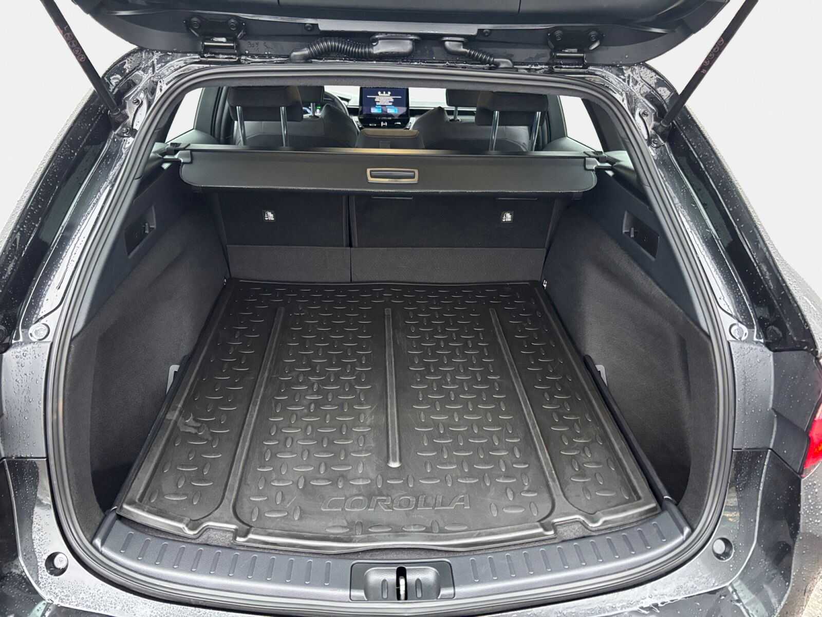 Billede af Toyota Corolla Touring Sports 1,8 Hybrid Active Comfort Plus E-CVT 140HK Stc Trinl. Gear