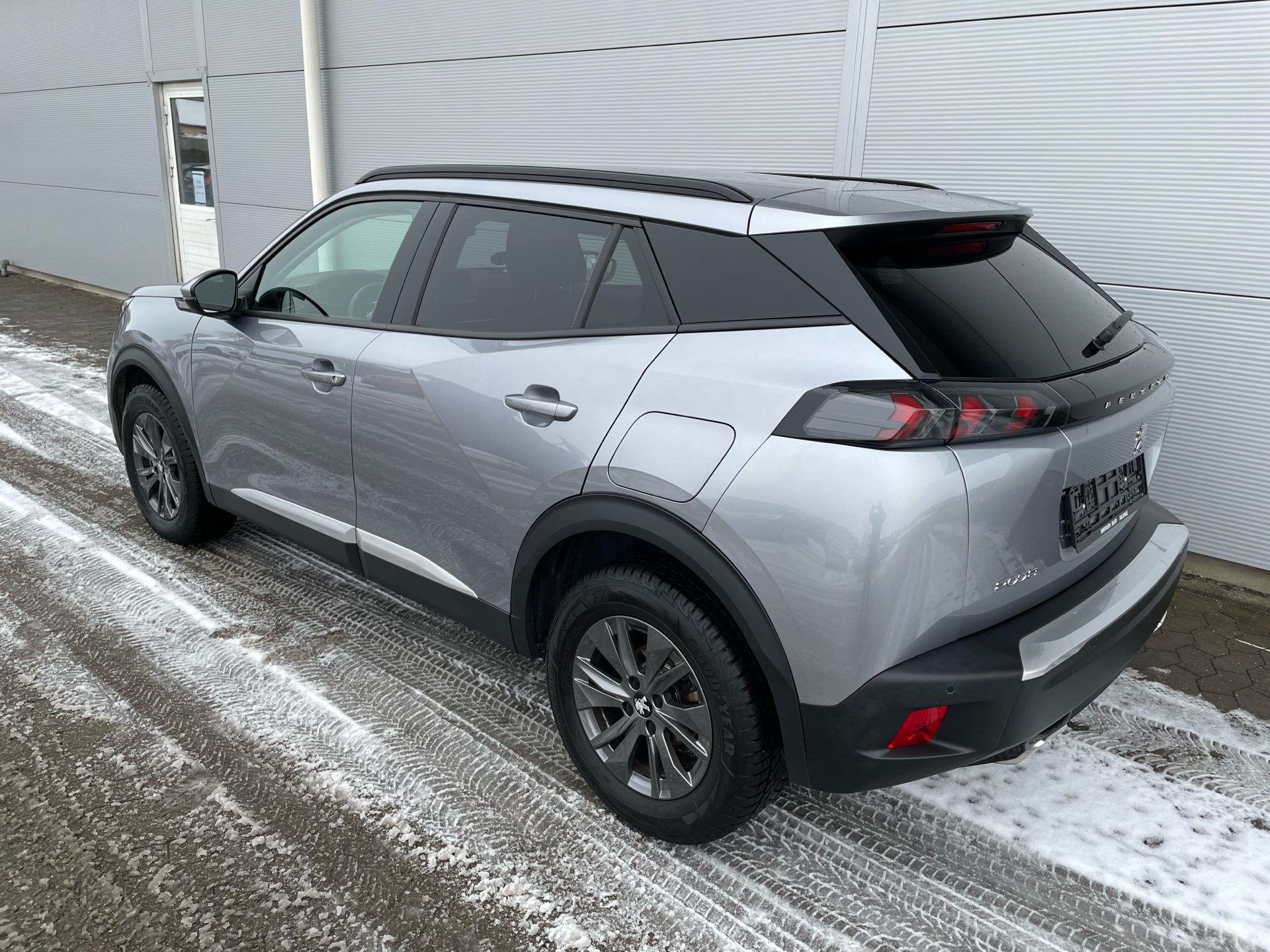 Billede af Peugeot 2008 1,2 PureTech Allure Pack EAT8 130HK 5d 8g Aut.