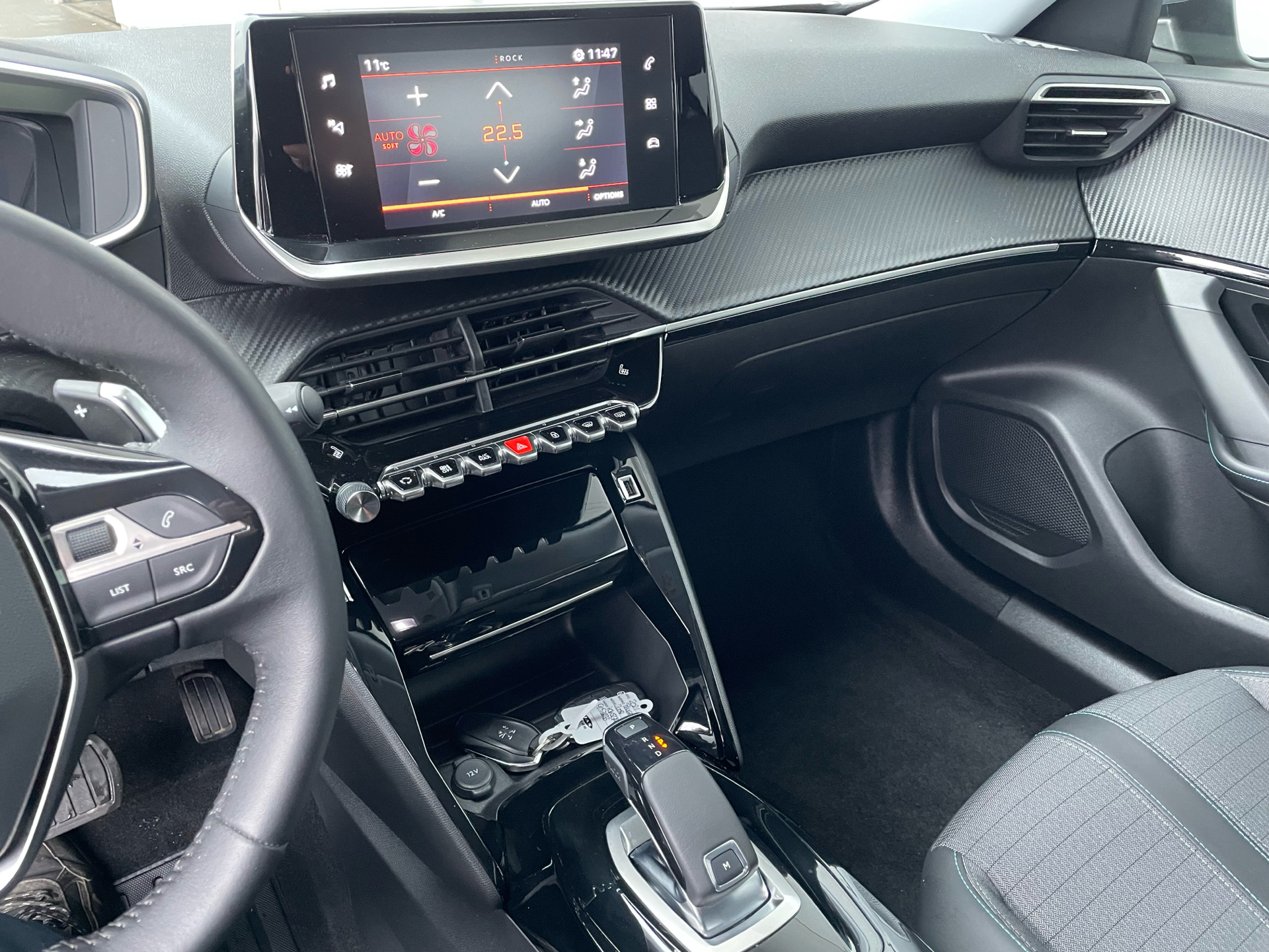 Billede af Peugeot 2008 1,2 PureTech Allure Pack EAT8 130HK 5d 8g Aut.