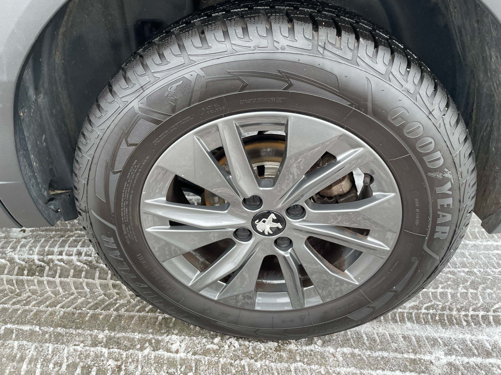 Billede af Peugeot 2008 1,2 PureTech Allure Pack EAT8 130HK 5d 8g Aut.