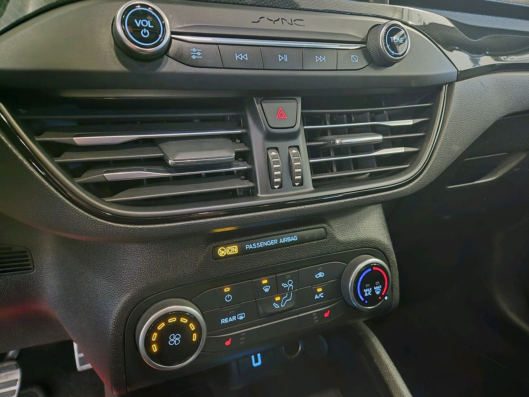 Billede af Ford Focus 1,5 EcoBlue ST-Line 120HK 5d 8g Aut.