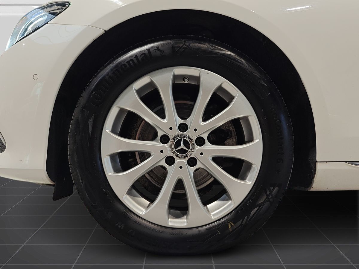 Billede af Mercedes-Benz E200 2,0 Avantgarde 9G-Tronic 184HK Aut.