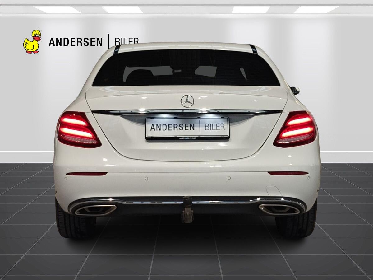 Billede af Mercedes-Benz E200 2,0 Avantgarde 9G-Tronic 184HK Aut.