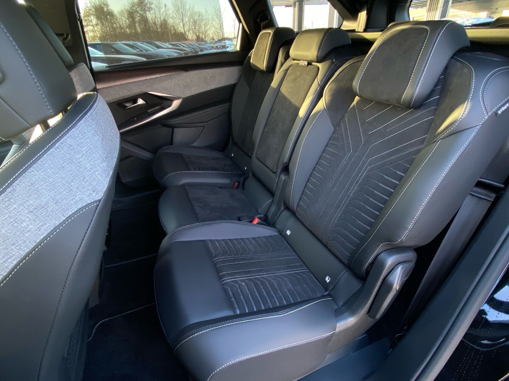 Billede af Peugeot e-5008 EL GT 210HK 5d Aut.