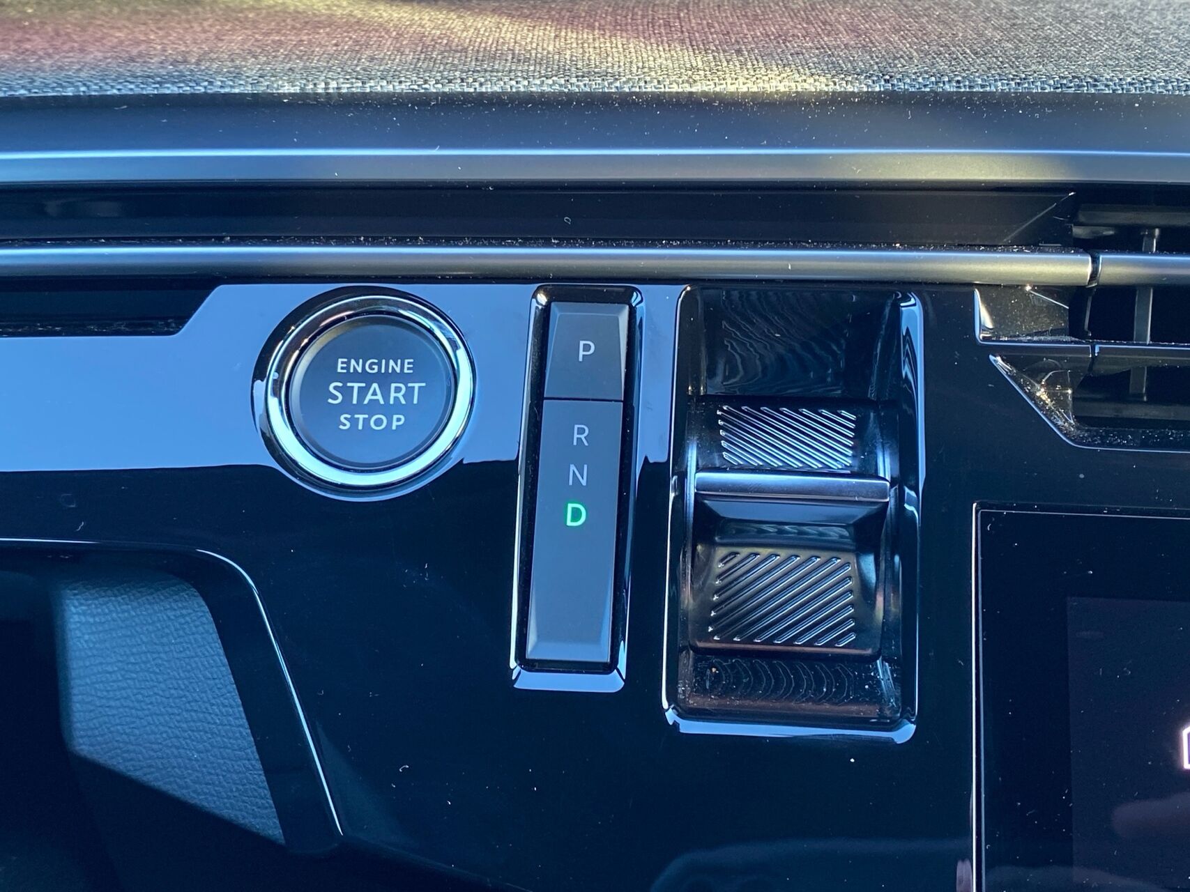 Billede af Peugeot e-5008 EL GT 210HK 5d Aut.