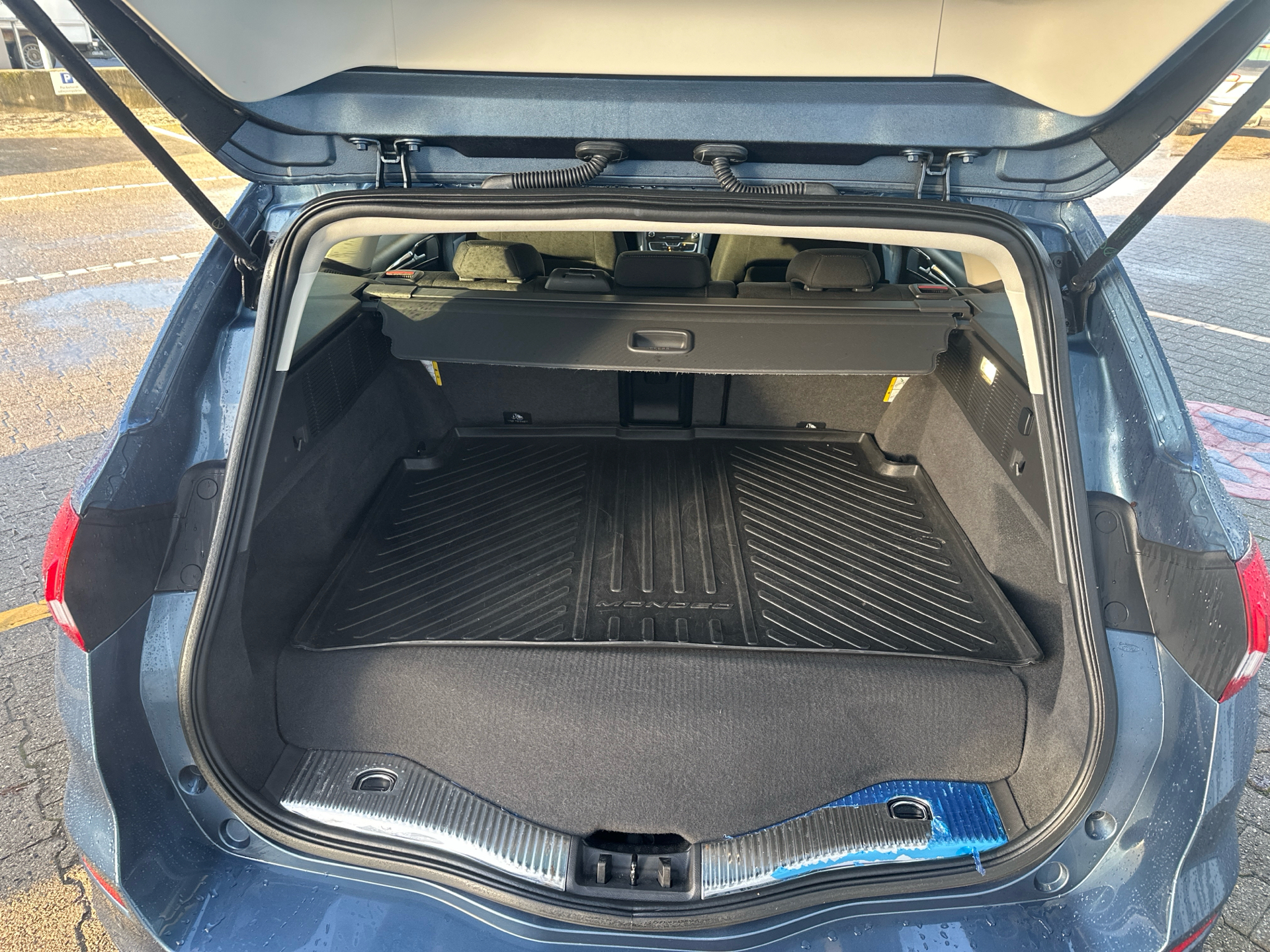 Billede af Ford Mondeo 2,0 HEV  Hybrid Titanium 187HK Stc 6g Aut.