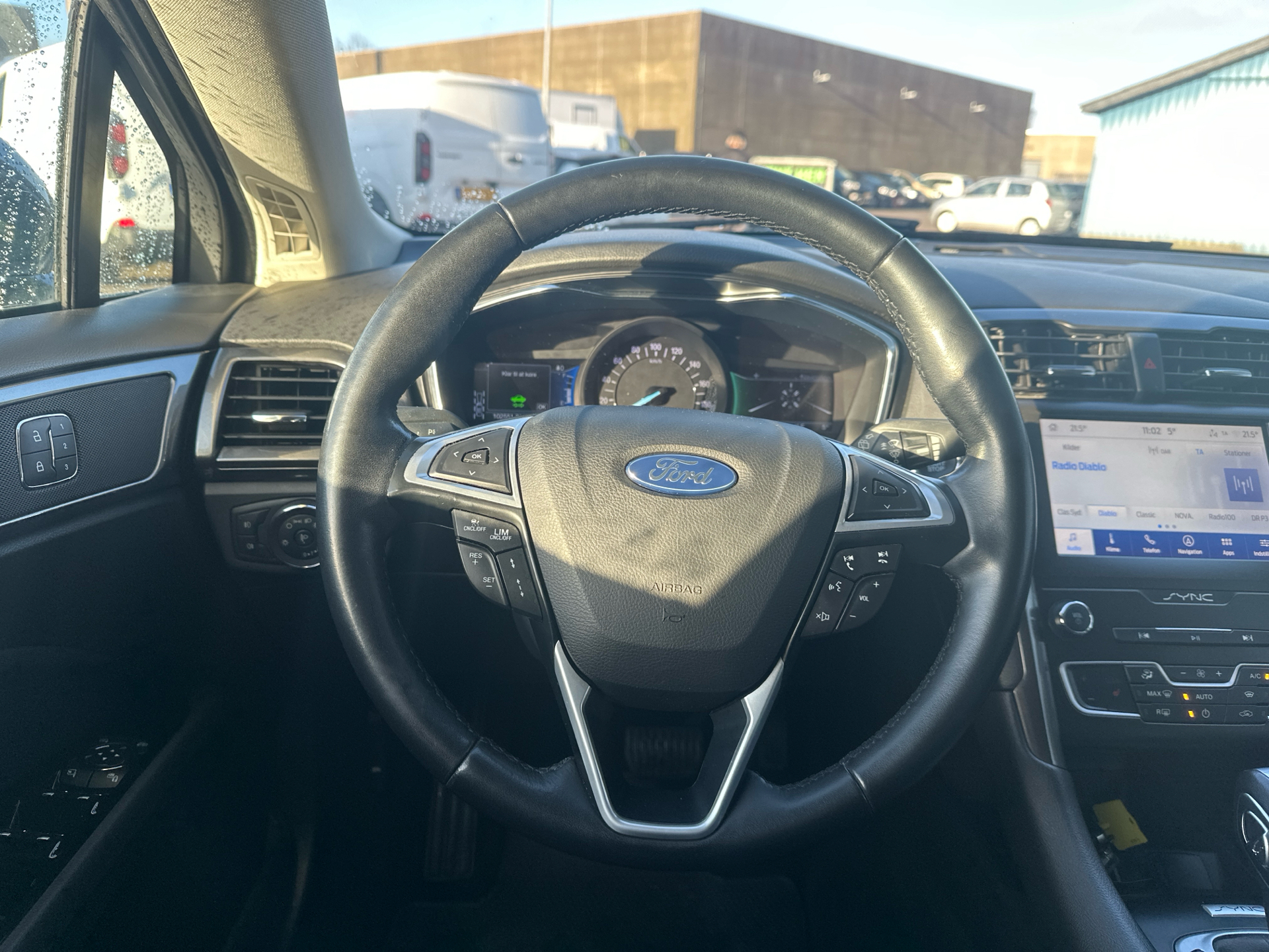 Billede af Ford Mondeo 2,0 HEV  Hybrid Titanium 187HK Stc 6g Aut.