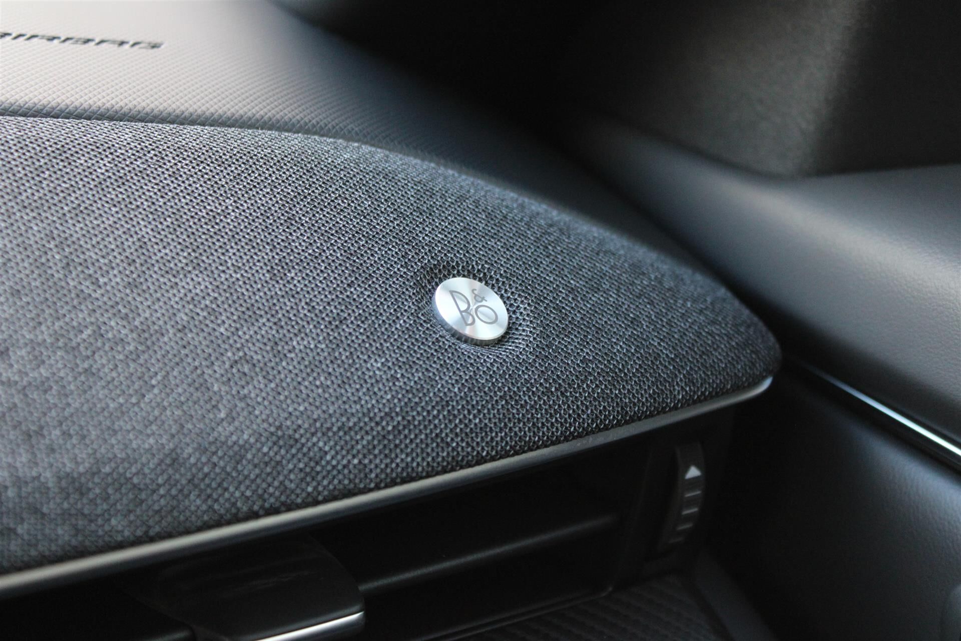 Billede af Ford Mustang Mach-E EL SR Premium AWD 269HK 5d Aut.