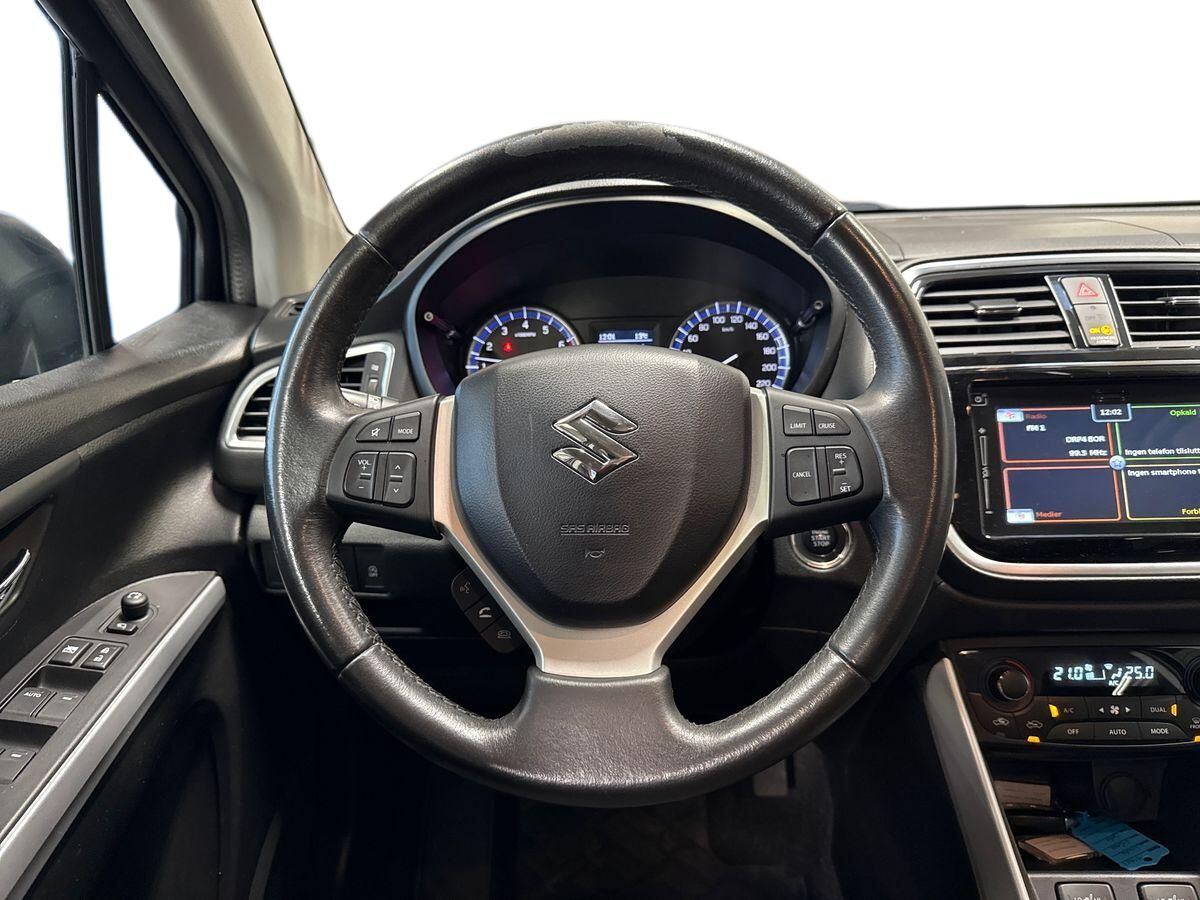 Billede af Suzuki S-Cross 1,0 Boosterjet Active 112HK 5d