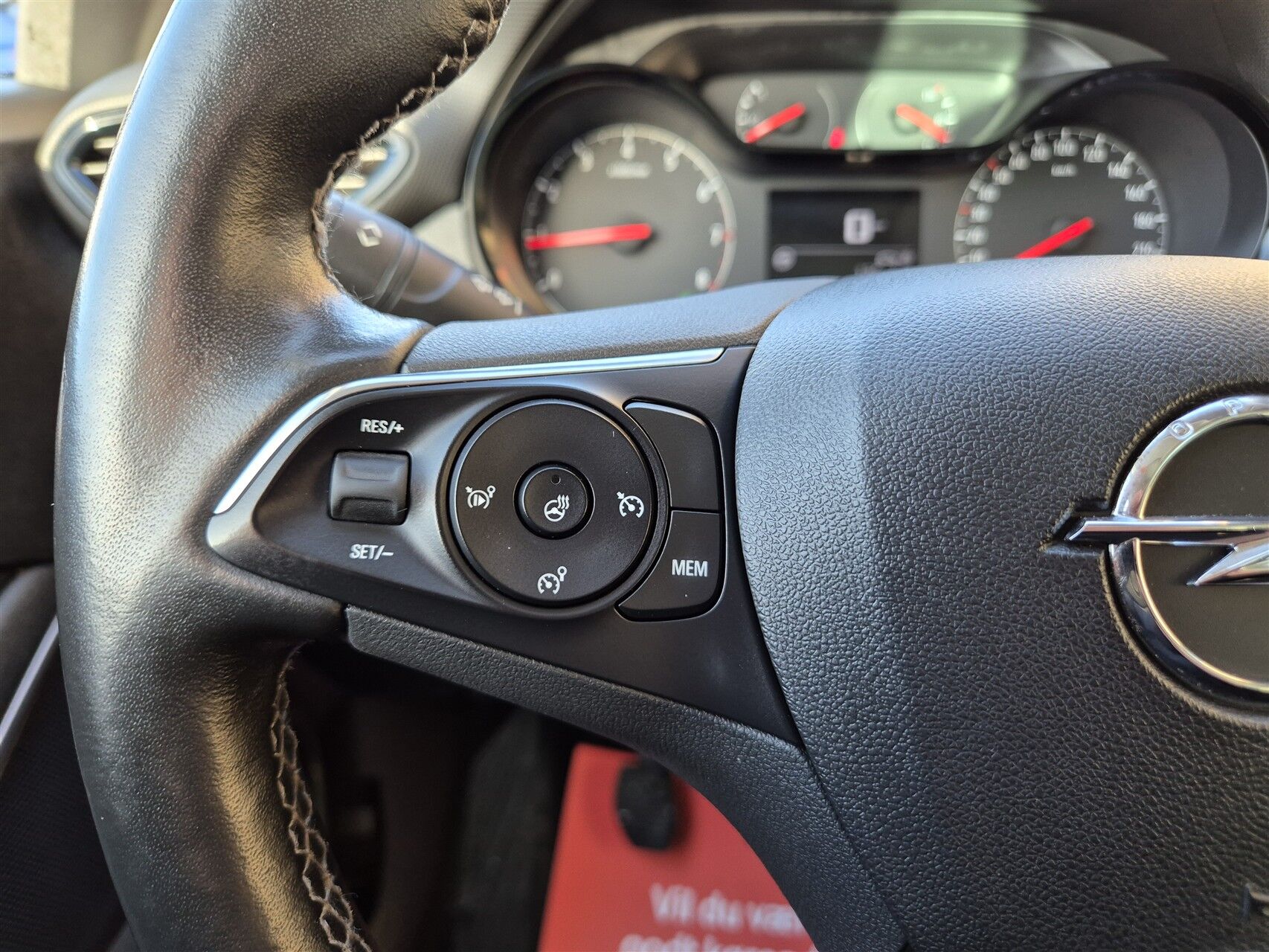 Billede af Opel Crossland X 1,2 Enjoy 81HK 5d