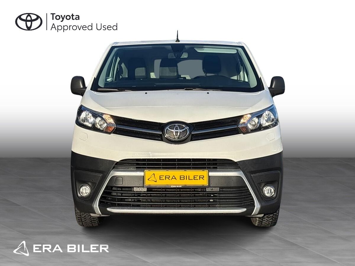 Billede af Toyota Proace Long 2,0 D Comfort Master m/dobbelt skydedør, bagklap 122HK Van 8g Aut.