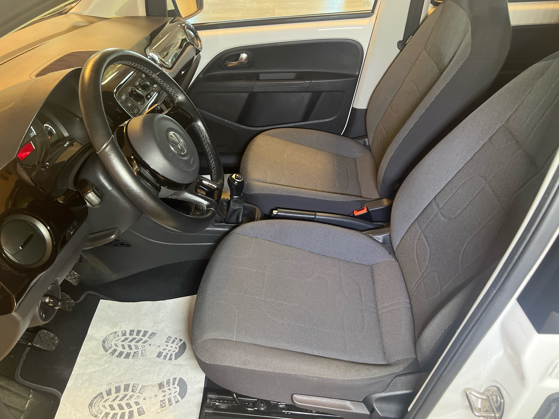 Billede af VW up 1,0 MPI BMT Move 60HK 5d