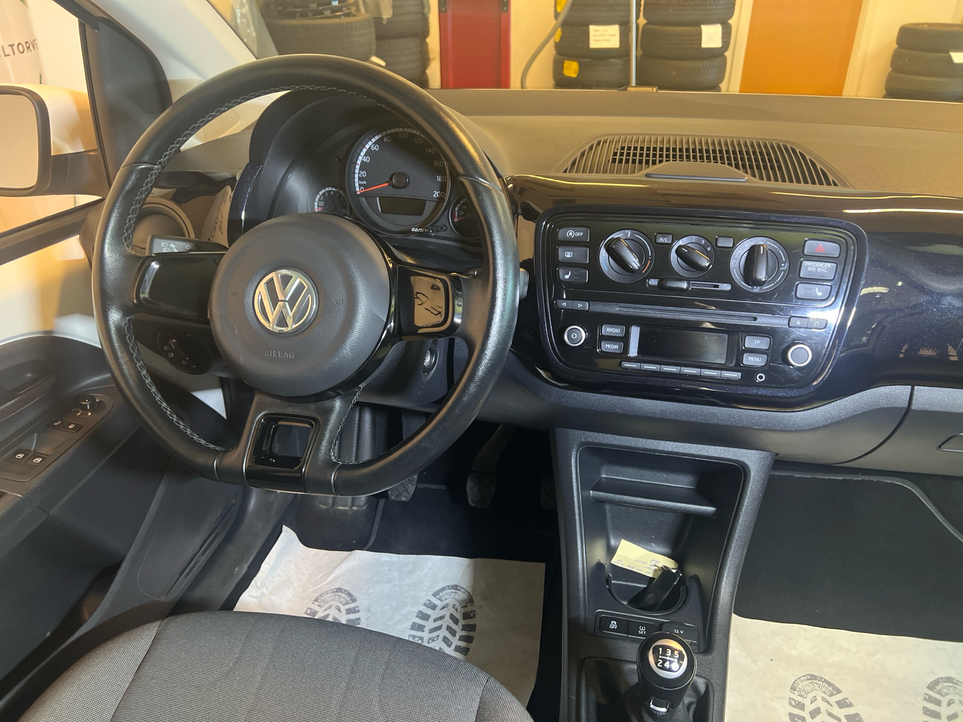 Billede af VW up 1,0 MPI BMT Move 60HK 5d