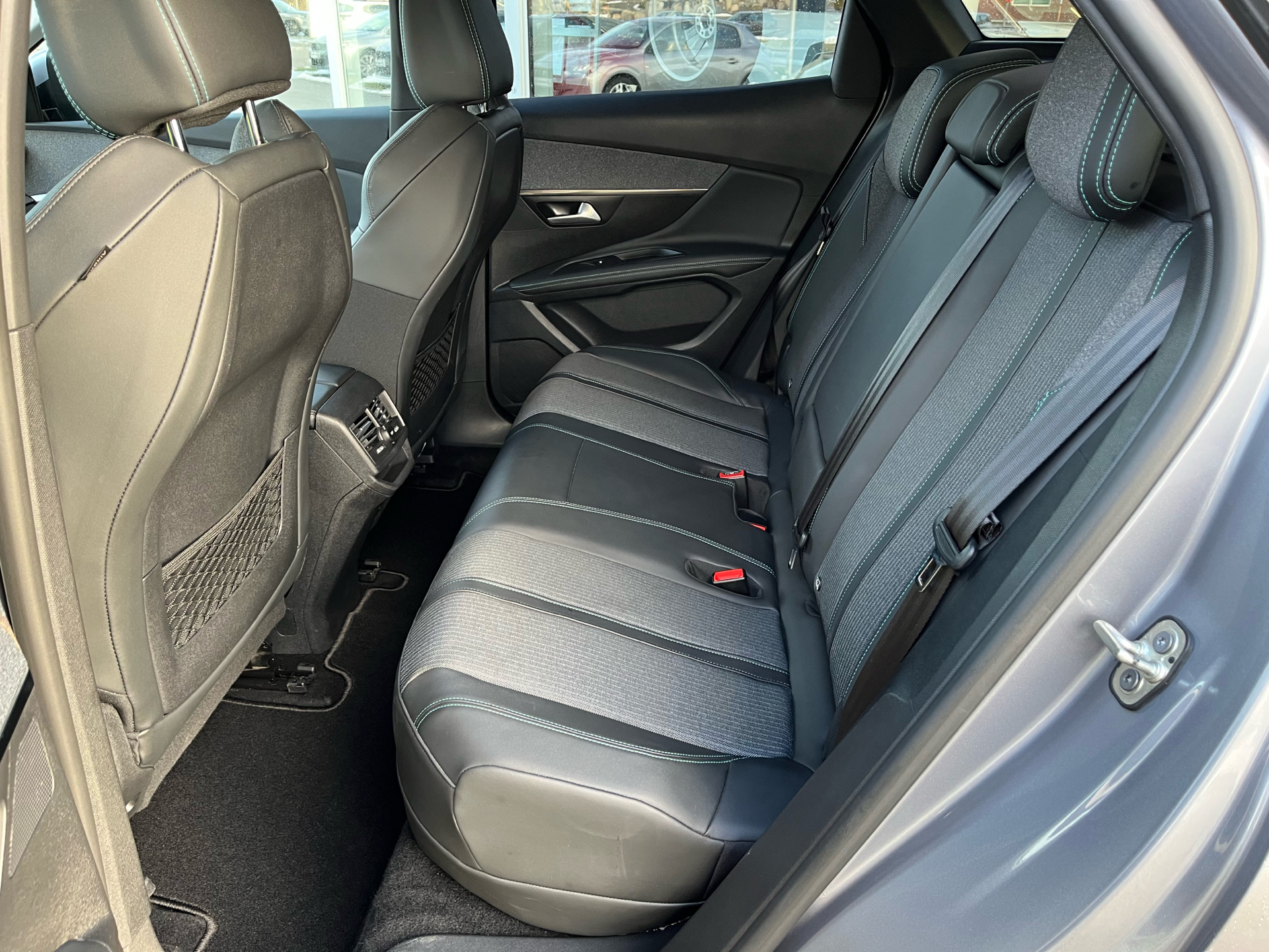 Billede af Peugeot 3008 1,6 PureTech  Plugin-hybrid Allure Pack EAT8 225HK 5d 8g Aut.