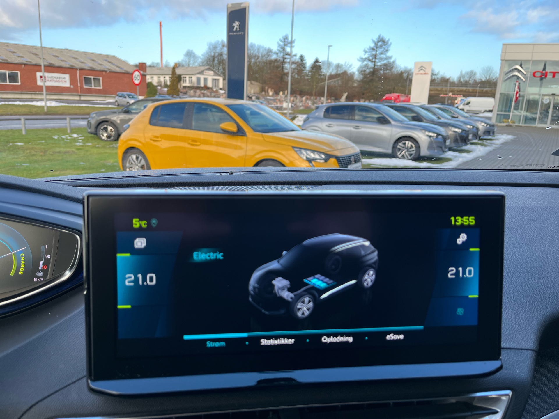 Billede af Peugeot 3008 1,6 PureTech  Plugin-hybrid Allure Pack EAT8 225HK 5d 8g Aut.