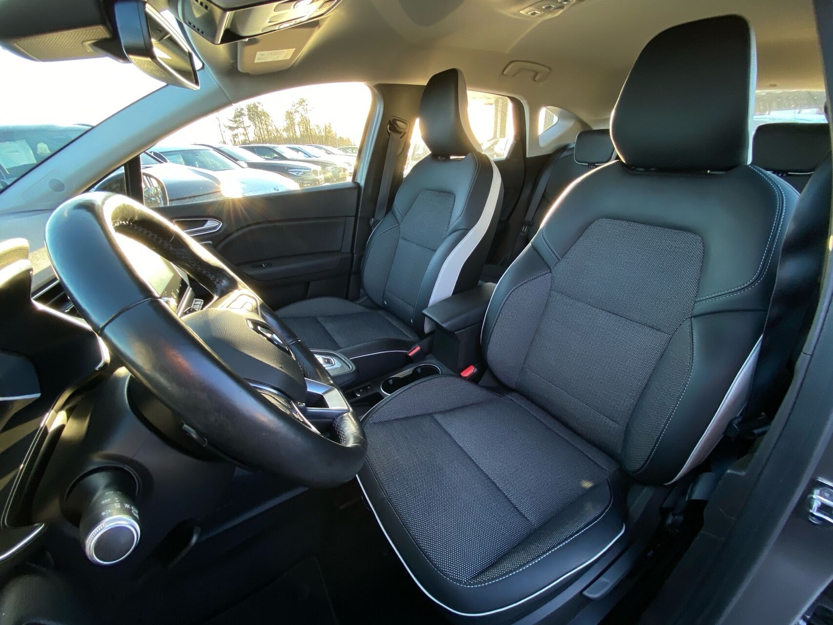 Billede af Renault Captur 1,3 TCE GPF Intens EDC 130HK 5d 7g Aut.