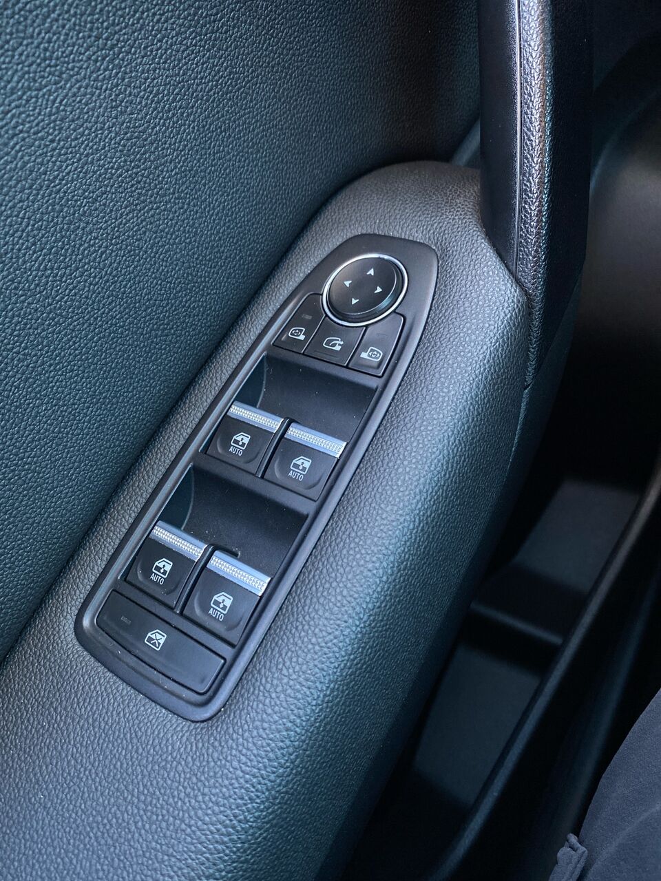 Billede af Renault Captur 1,3 TCE GPF Intens EDC 130HK 5d 7g Aut.