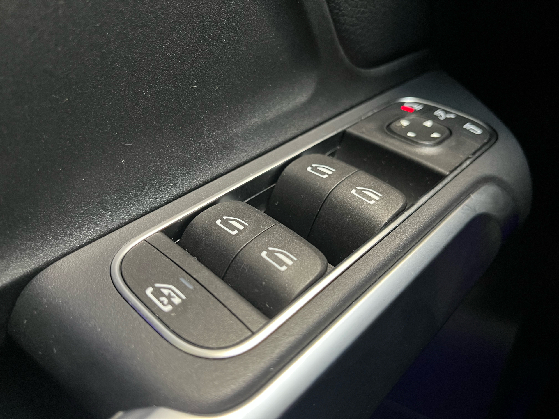 Billede af Mercedes-Benz EQB 250+ EL Advantage 190HK 5d Aut.