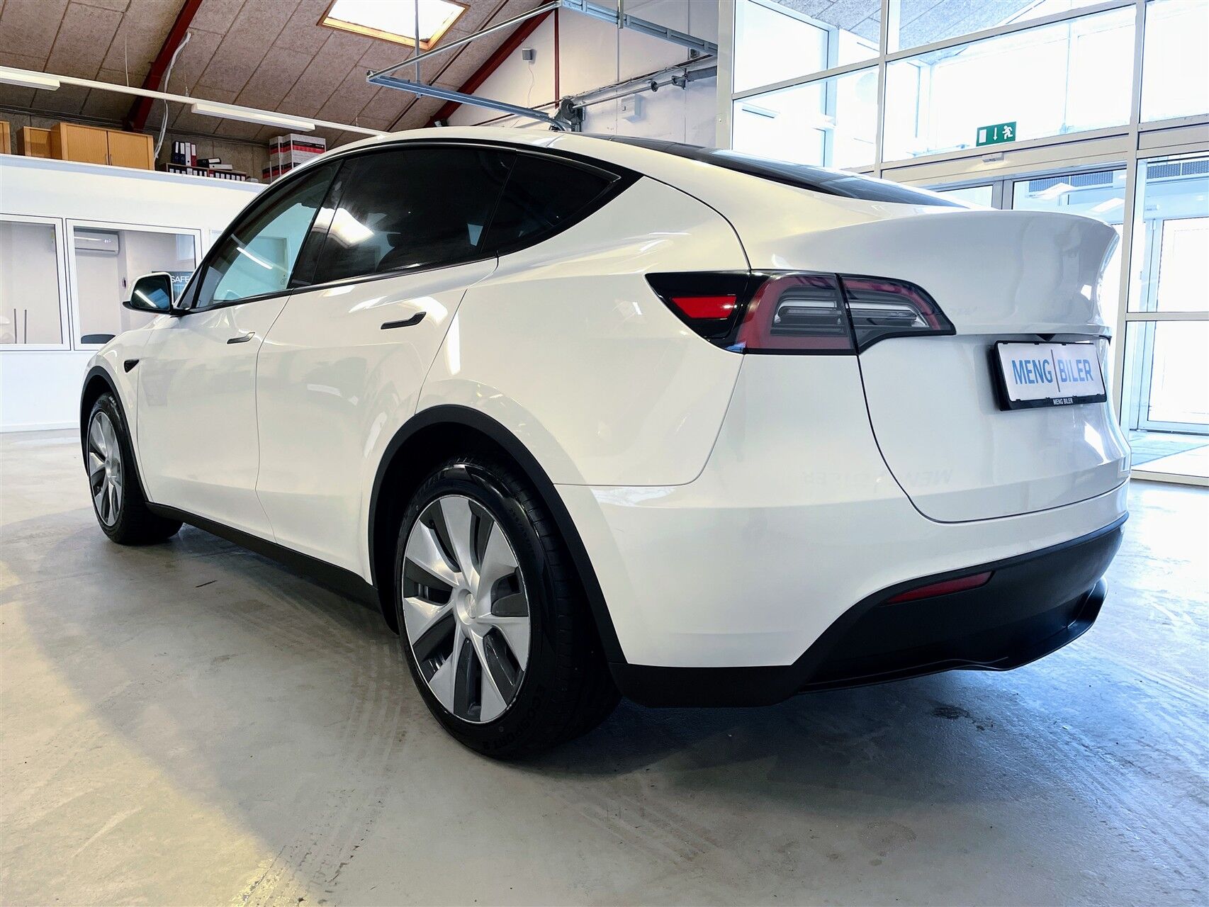 Billede af Tesla Model Y EL RWD 299HK 5d Aut.