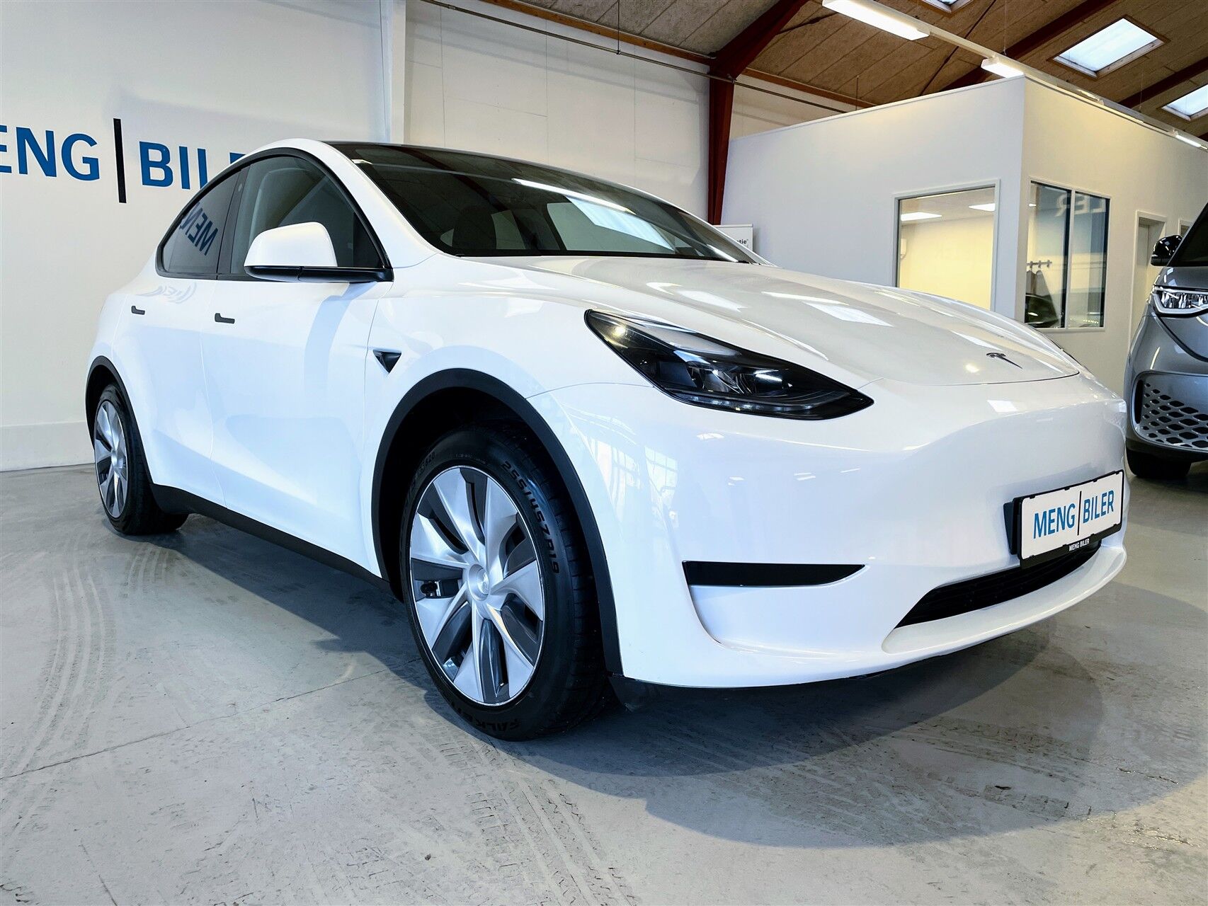 Billede af Tesla Model Y EL RWD 299HK 5d Aut.