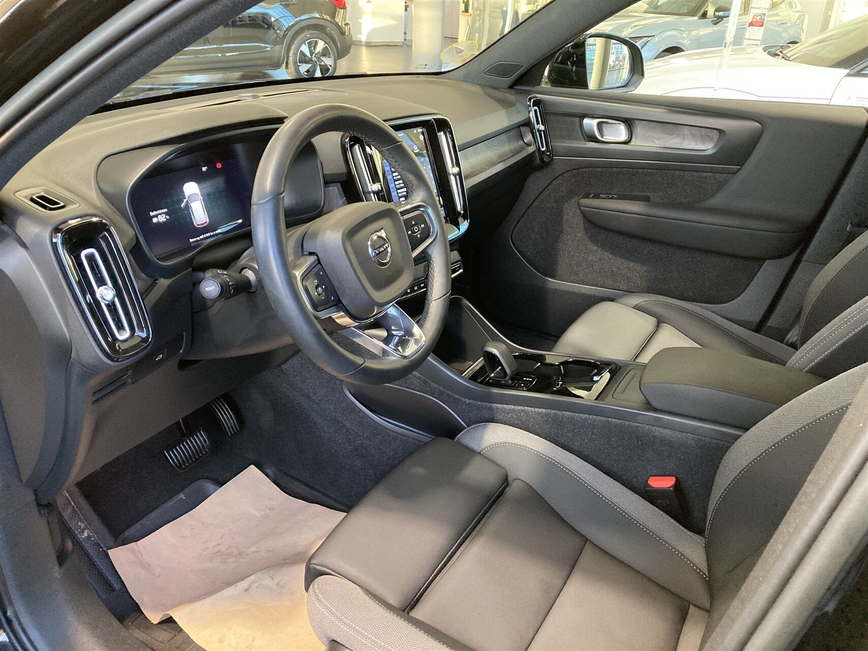 Billede af Volvo XC40 P6 Recharge Plus 231HK 5d Aut.