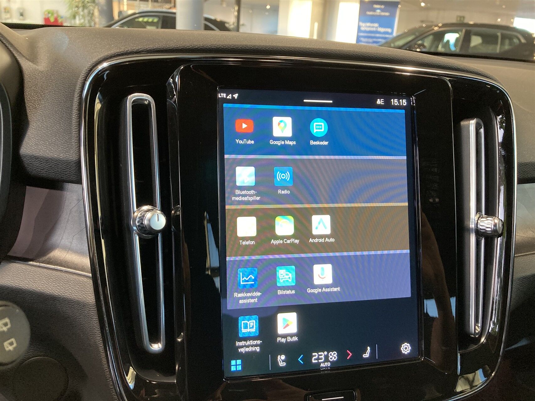 Billede af Volvo XC40 P6 Recharge Plus 231HK 5d Aut.