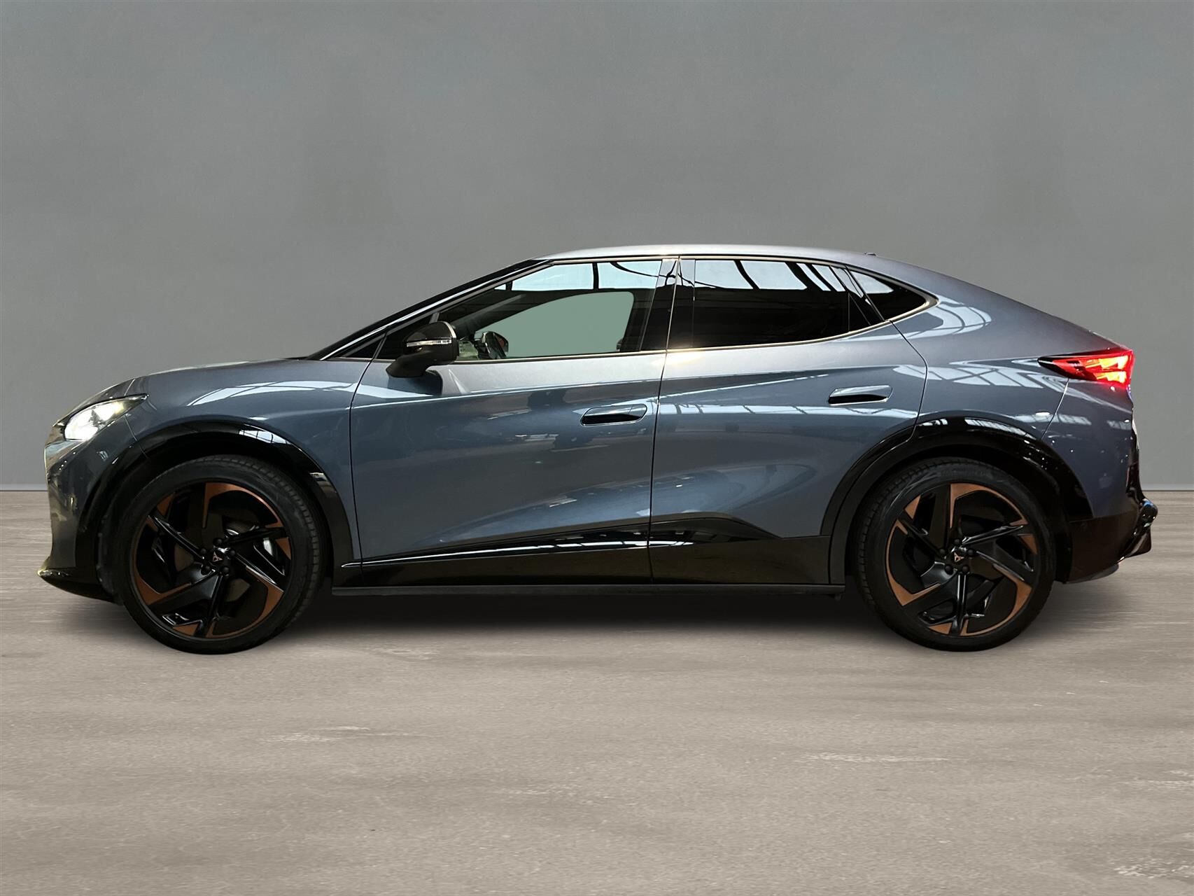 Billede af Cupra Tavascan EL VZ Adrenaline 4X4 340HK 5d Aut.